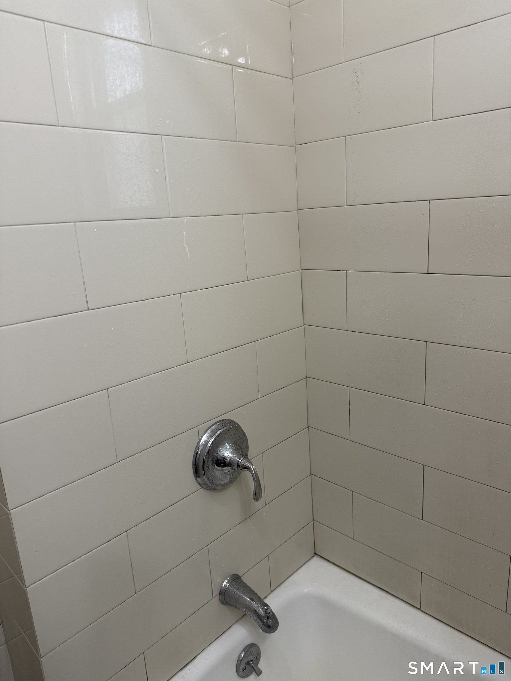 59 Myrtle, Bridgeport, 06604, 13 Bedrooms Bedrooms, 0 ,3 BathroomsBathrooms,Multi-family For Sale,For Sale,Myrtle,0,24151534