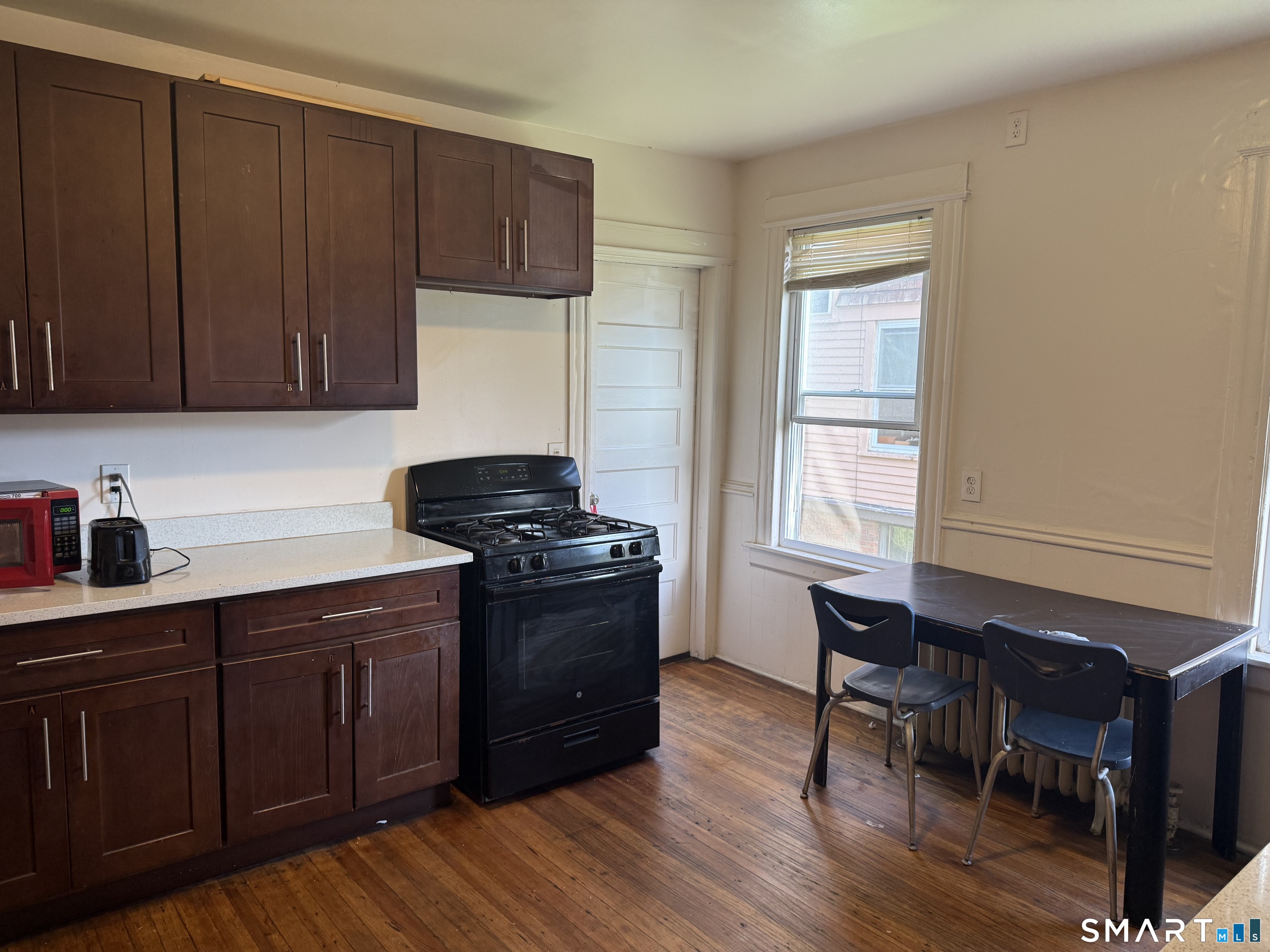 59 Myrtle, Bridgeport, 06604, 13 Bedrooms Bedrooms, 0 ,3 BathroomsBathrooms,Multi-family For Sale,For Sale,Myrtle,0,24151534