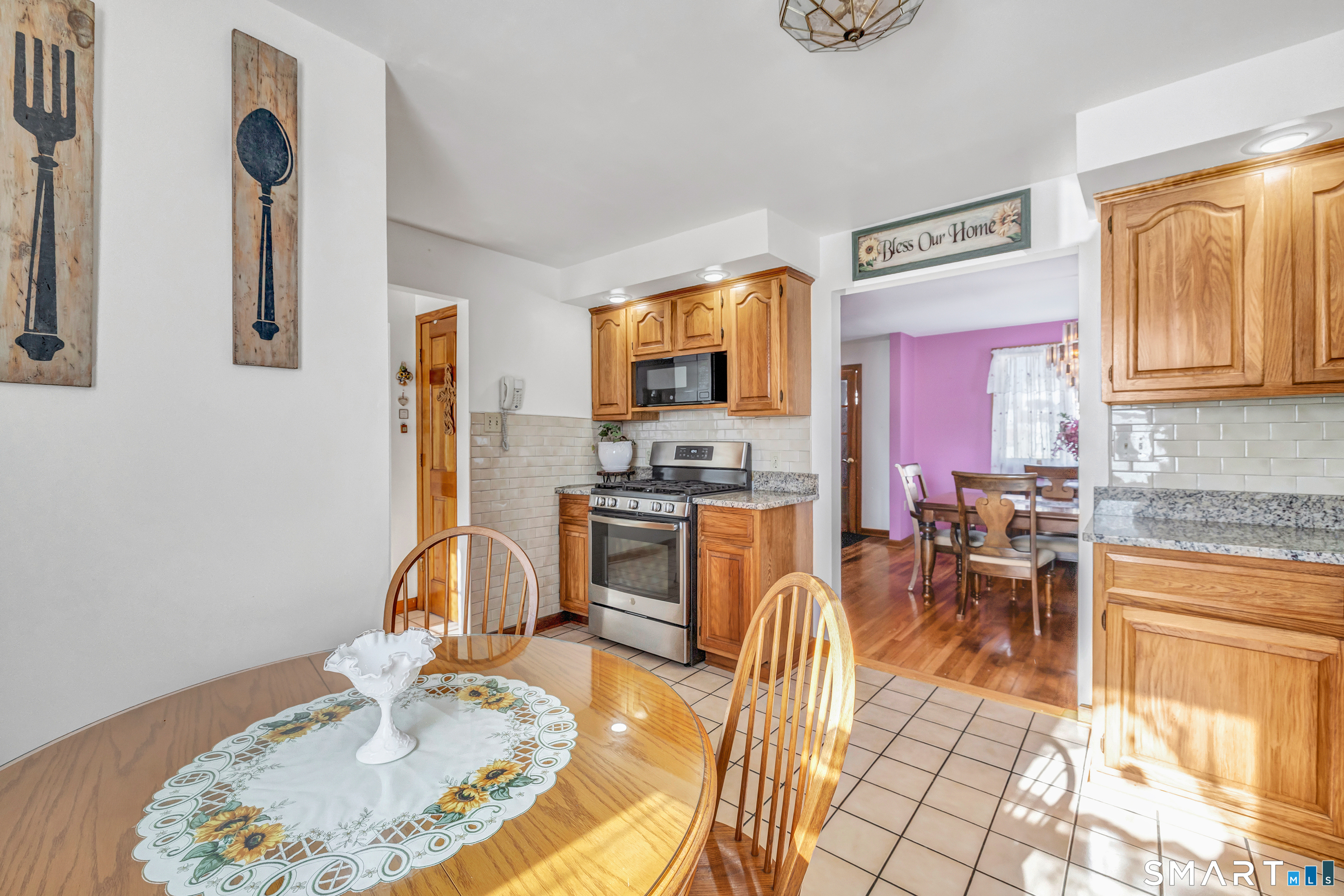 235 Burnsford, Bridgeport, 06606, 3 Bedrooms Bedrooms, 0 ,1 BathroomBathrooms,Single Family For Sale,For Sale,Burnsford,0,24151443