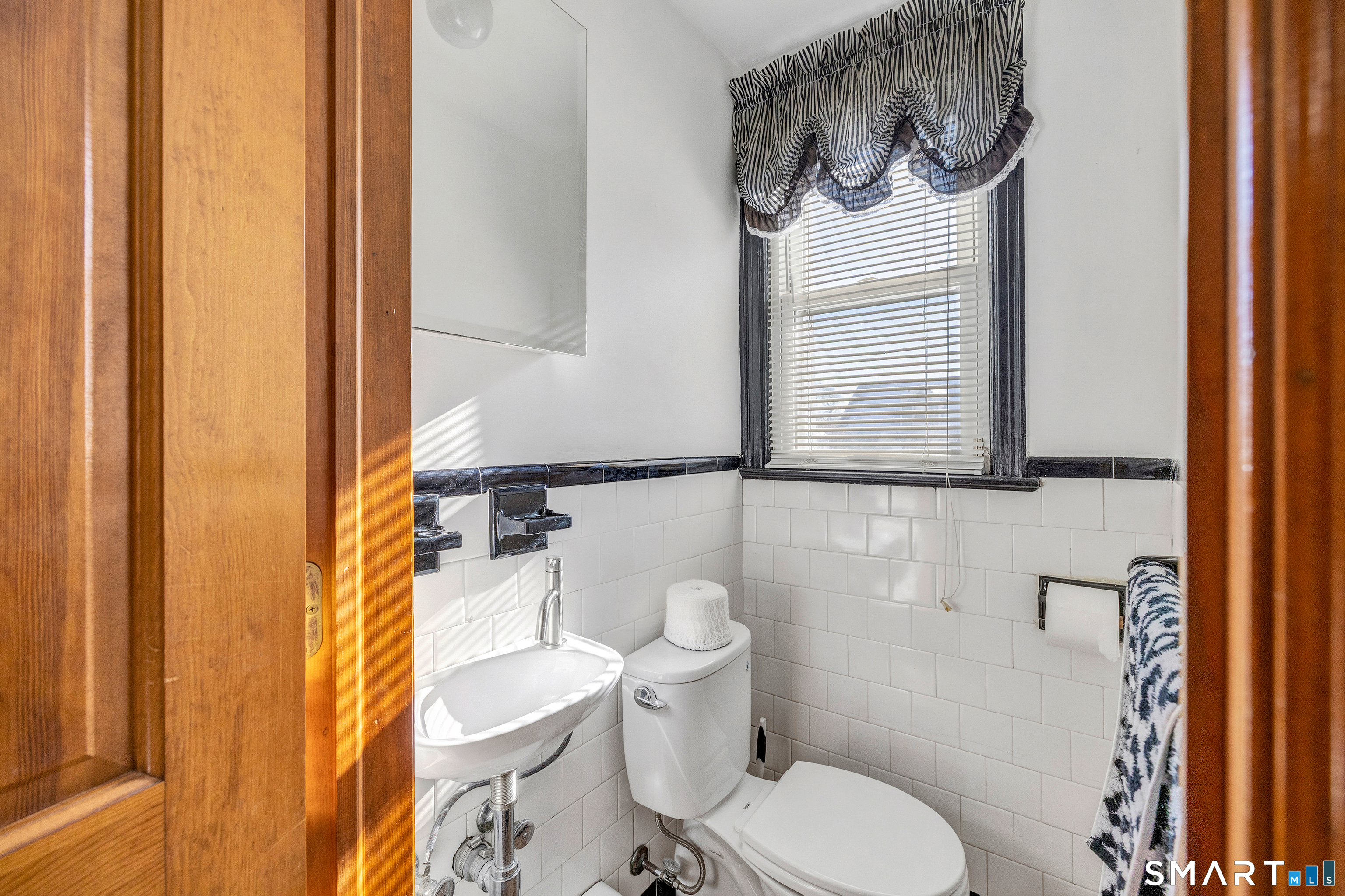 235 Burnsford, Bridgeport, 06606, 3 Bedrooms Bedrooms, 0 ,1 BathroomBathrooms,Single Family For Sale,For Sale,Burnsford,0,24151443