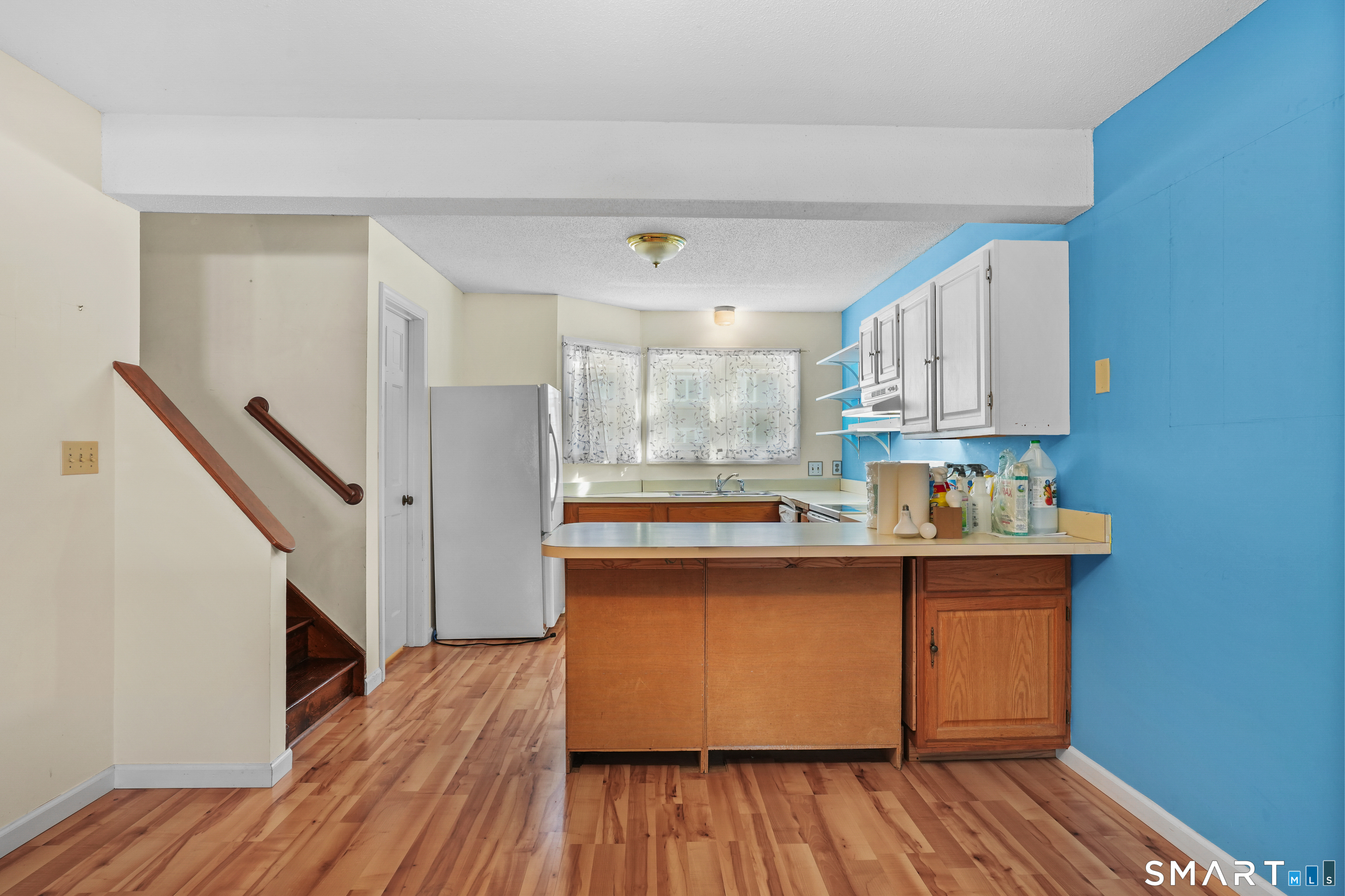 Photo 6 of 1655 Colony Road, Meriden, CT