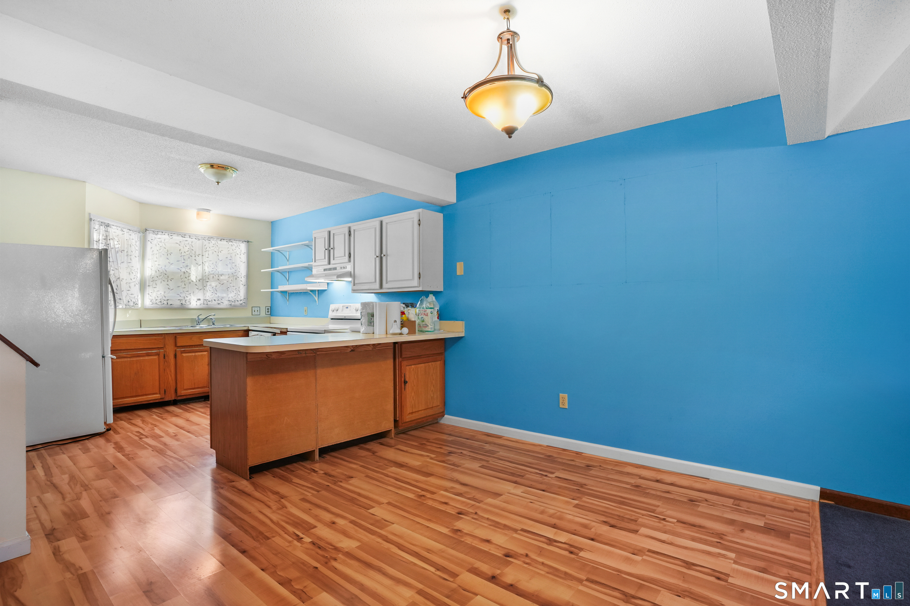 Photo 11 of 1655 Colony Road, Meriden, CT