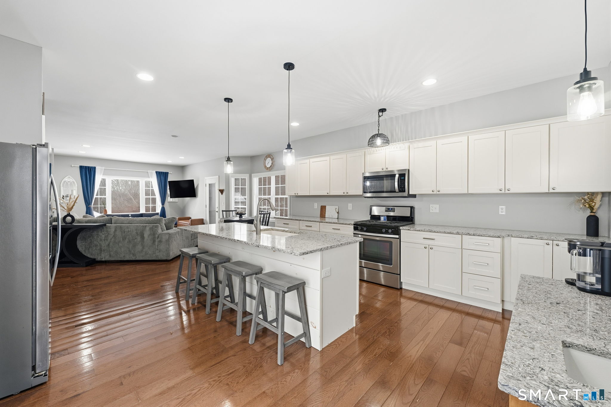 Photo 16 of 28 Cardinal Drive, Killingly, CT