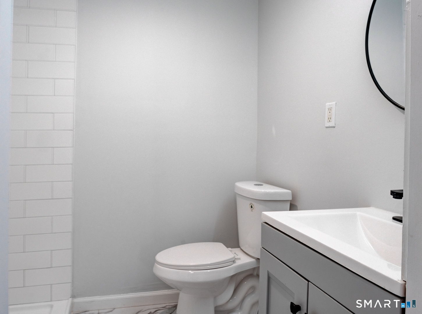 Photo 11 of 36 Bellevue Street, Waterbury, CT