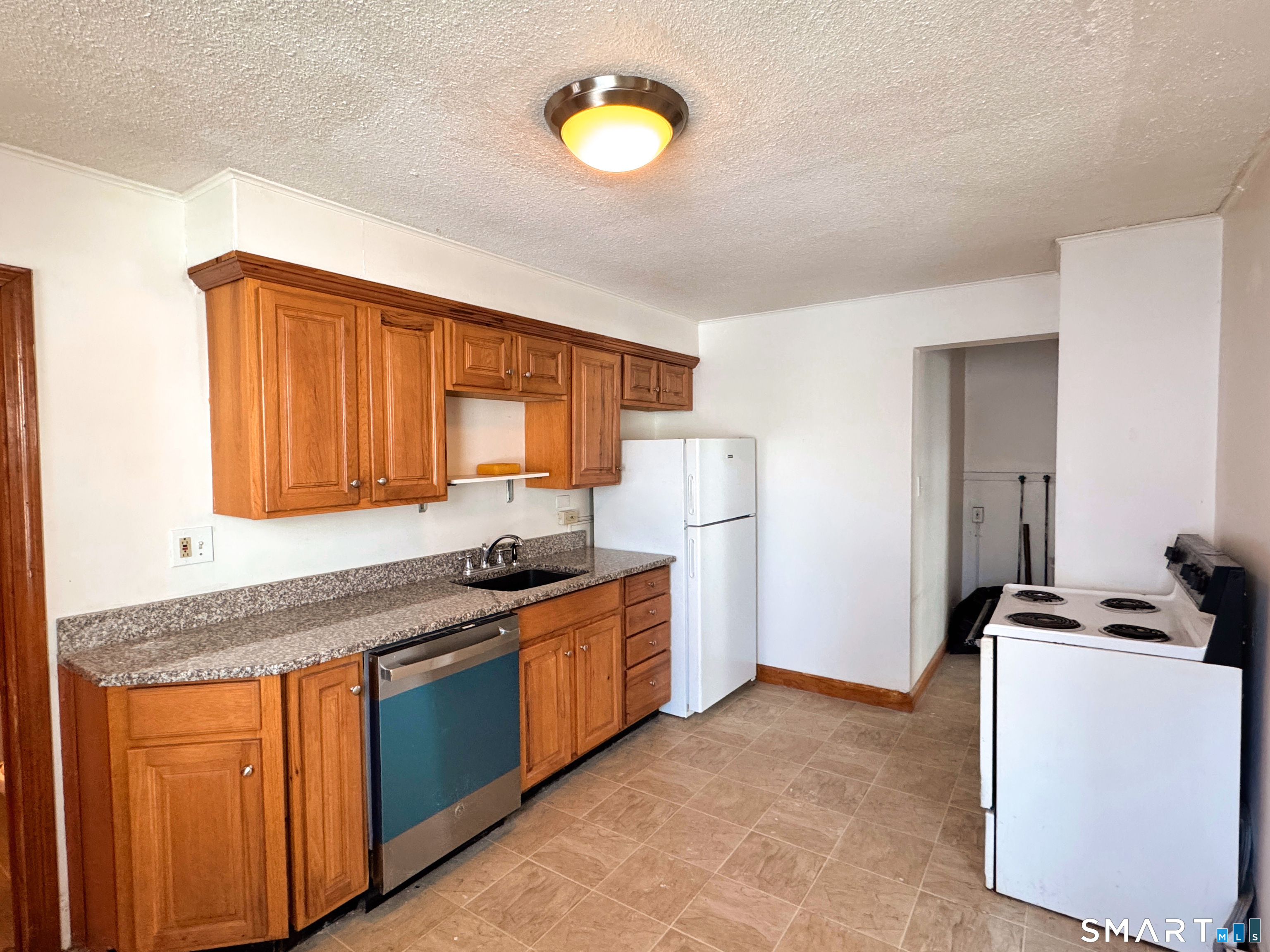 Photo 7 of 5 Church Street, Stafford, CT