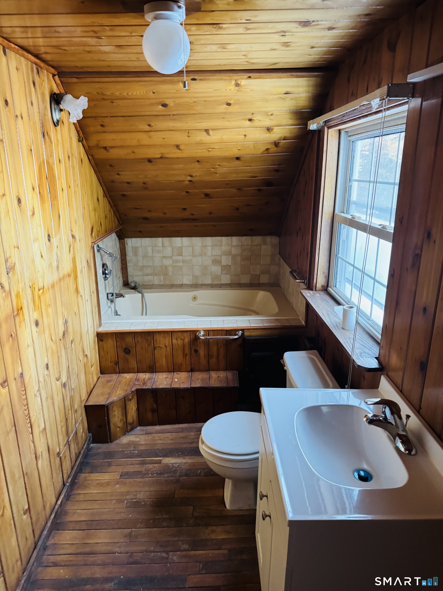 Photo 12 of 23 High Street, Plainfield, CT