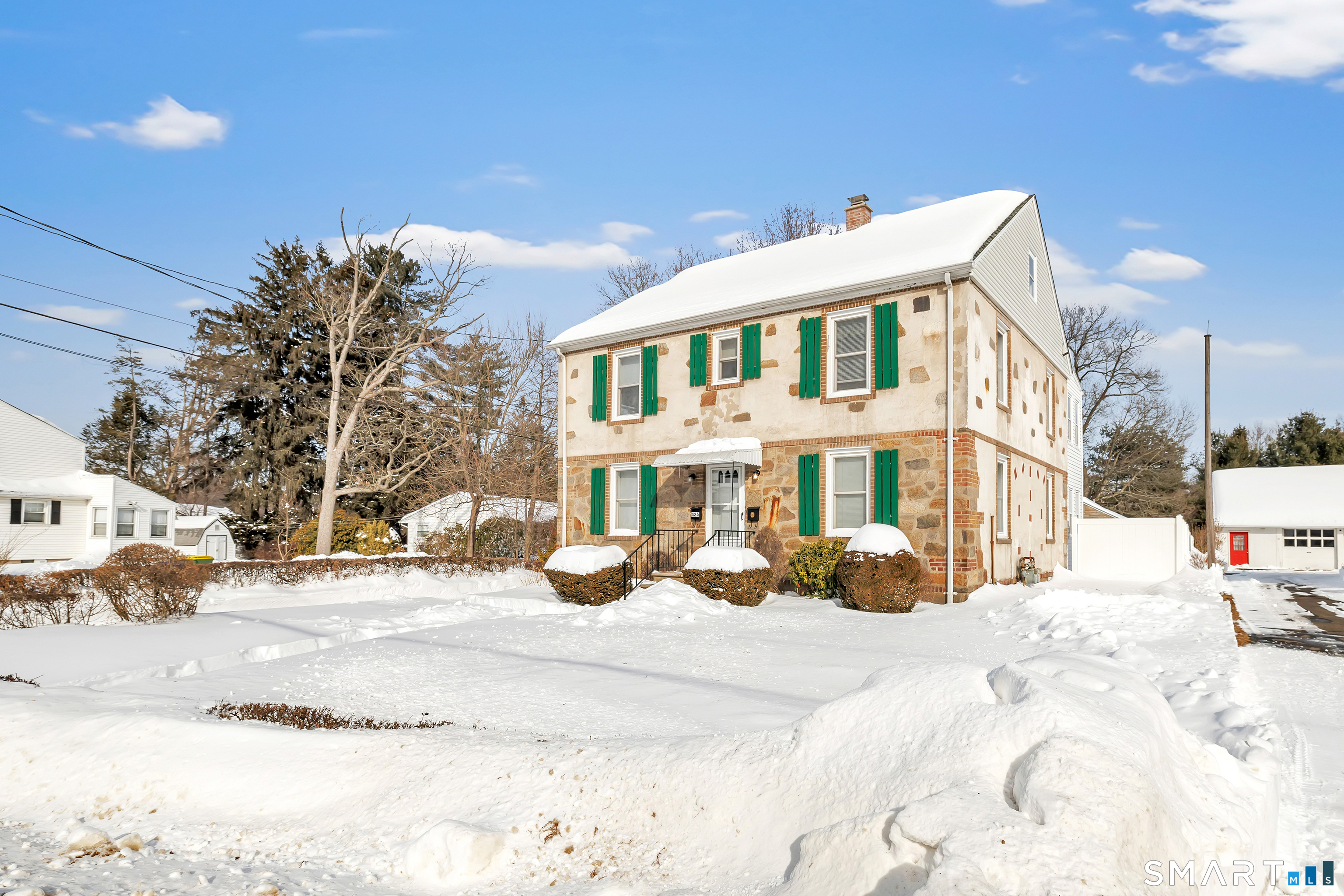 Homes for sale in Waterbury, CT | 425 Piedmont St, Waterbury, CT 06706 | MLS# 24151041