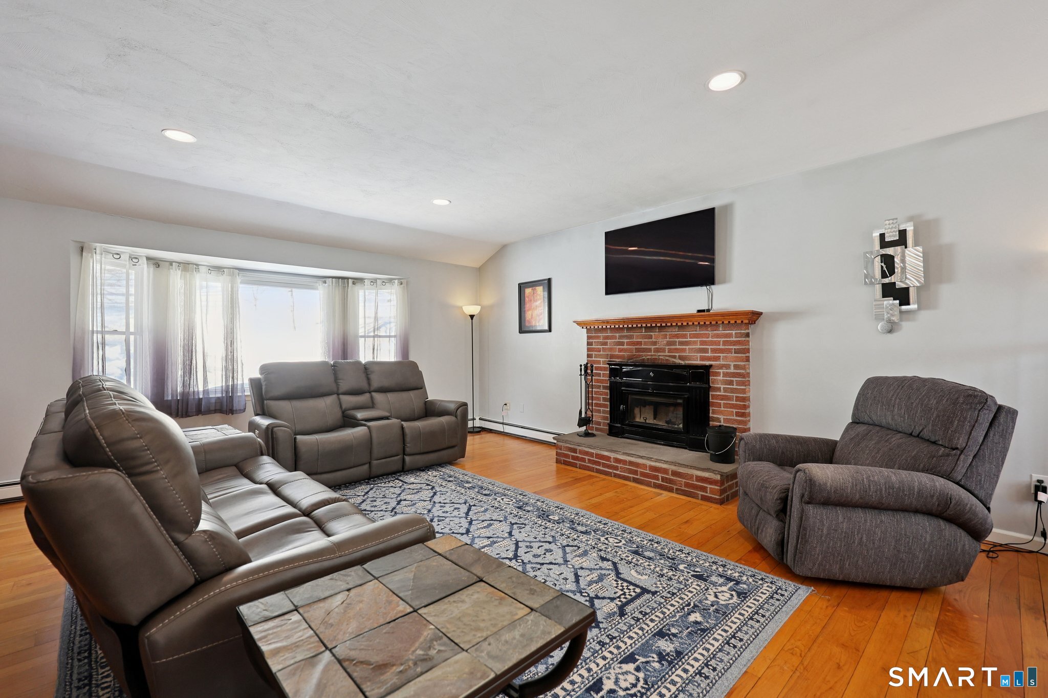 Homes for sale in New Fairfield, CT | 36 Bigelow Rd, New Fairfield, CT 06812 | MLS# 24151046