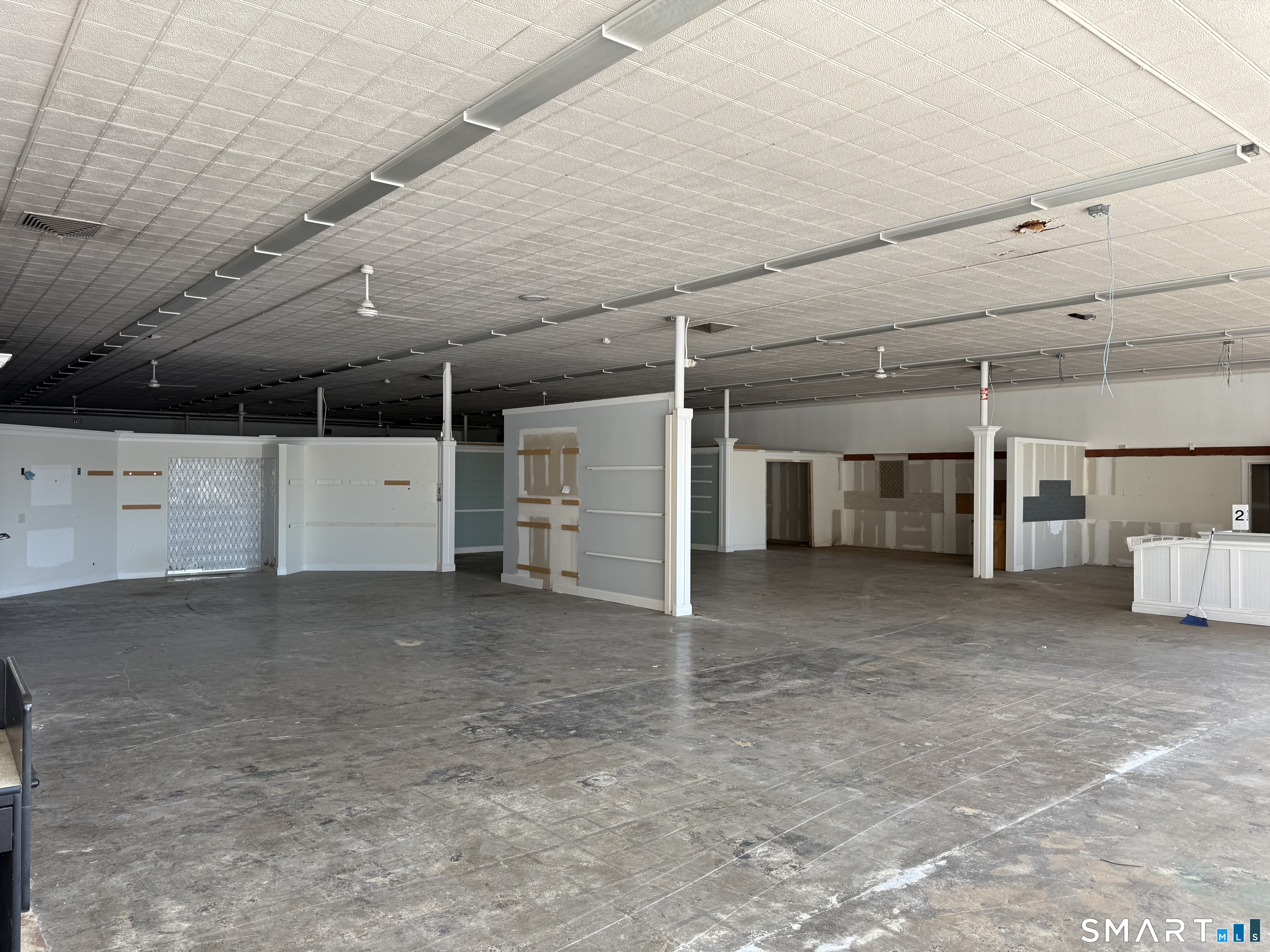 98 Main, Westerly, 02891, 0 , 0 ,0,Commercial For Lease,For Rent,Main,0,24151245