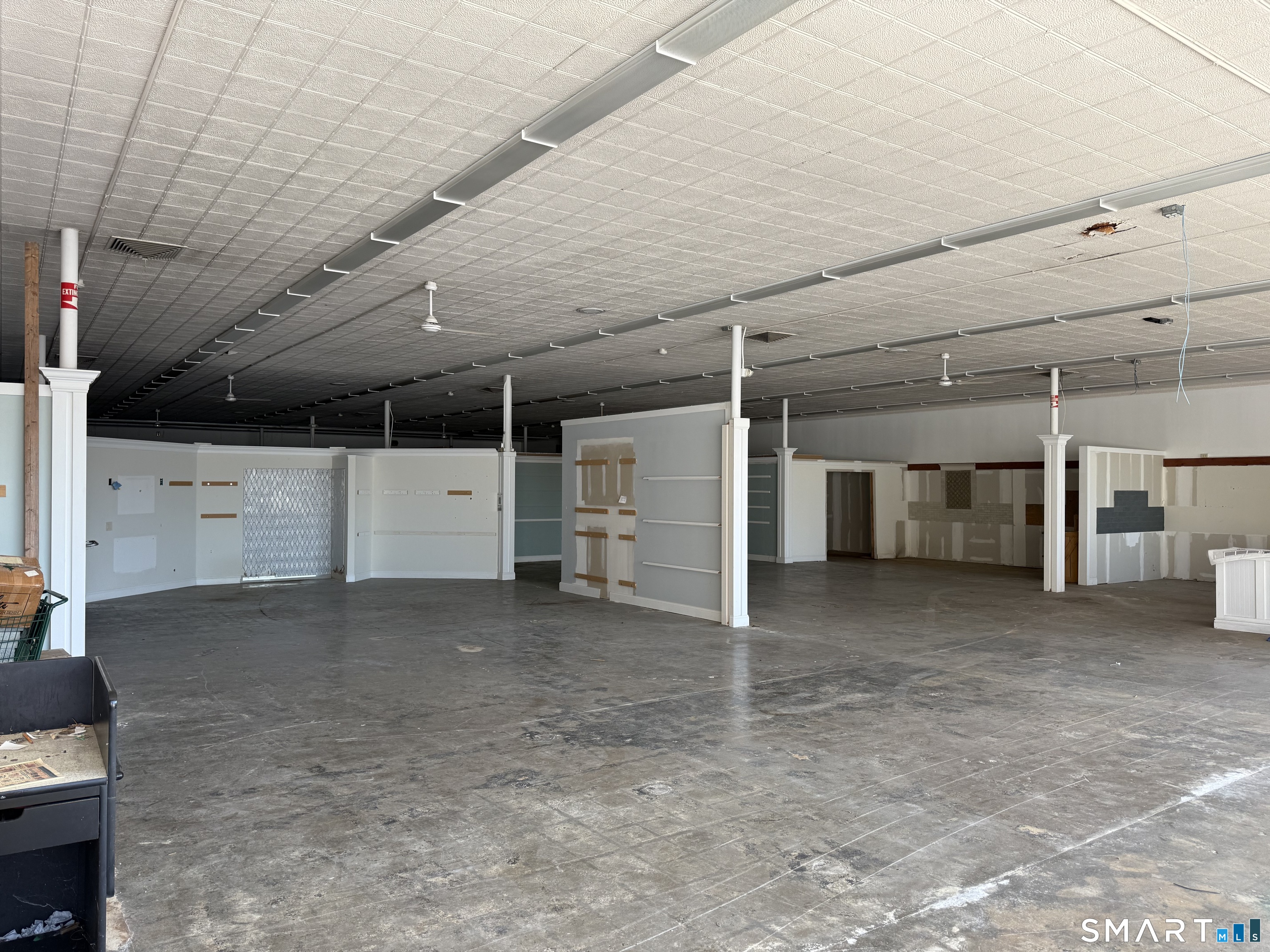 98 Main, Westerly, 02891, 0 , 0 ,0,Commercial For Lease,For Rent,Main,0,24151245