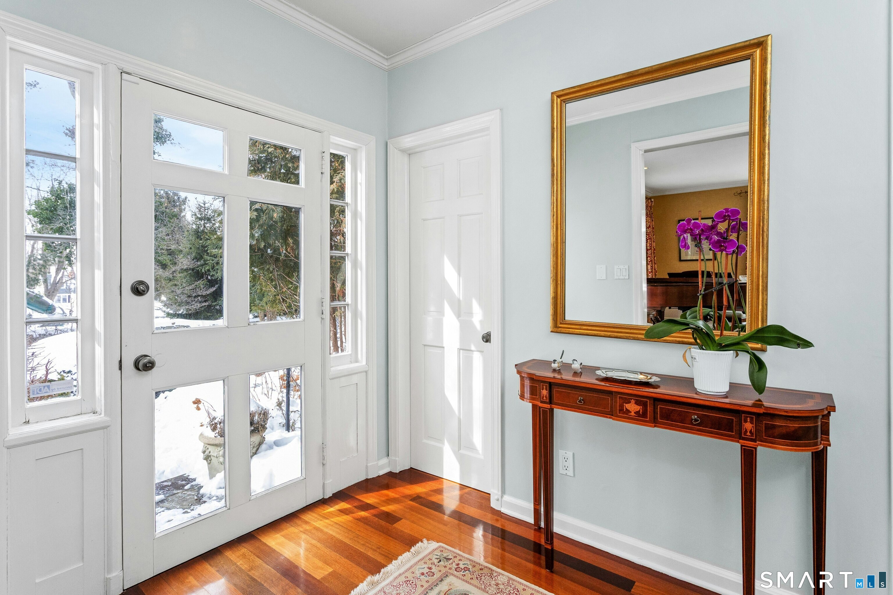 Homes for sale in Darien, CT | 18 Pasture Ln, Darien, CT 06820 | MLS# 24150639