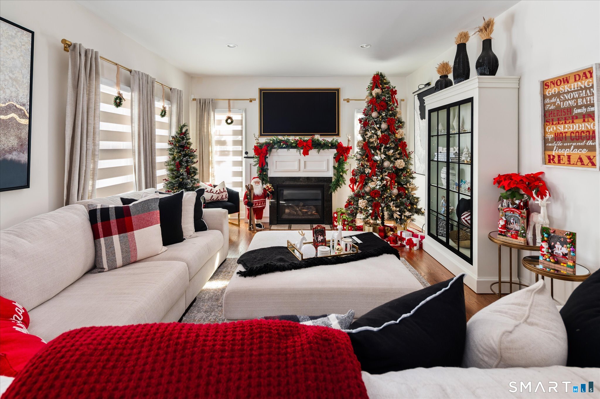 Homes for sale in Stamford, CT | 10 Turner Rd, Stamford, CT 06905 | MLS# 24151825