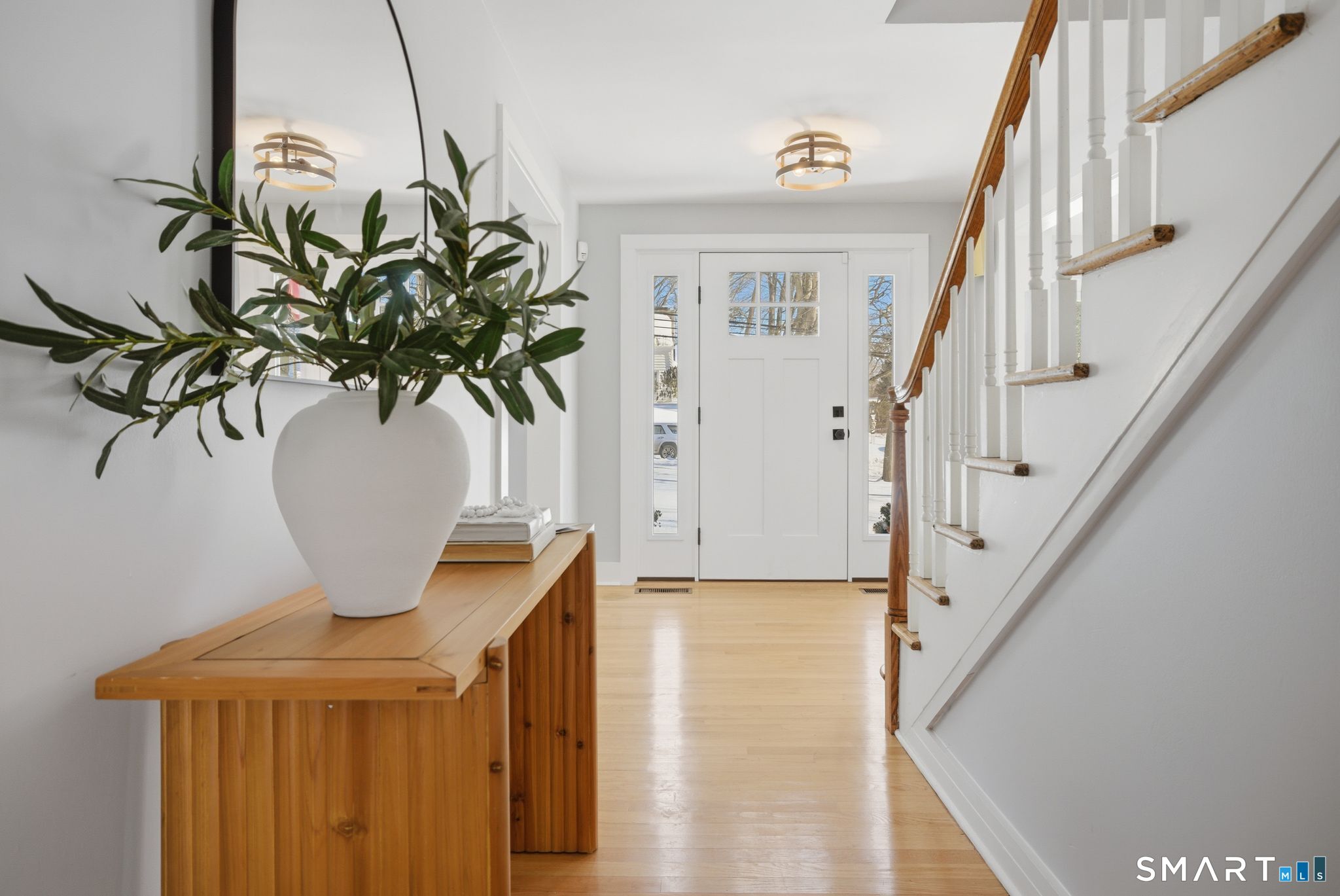 Homes for sale in Fairfield, CT | 341 Crestwood Rd, Fairfield, CT 06824 | MLS# 24151154