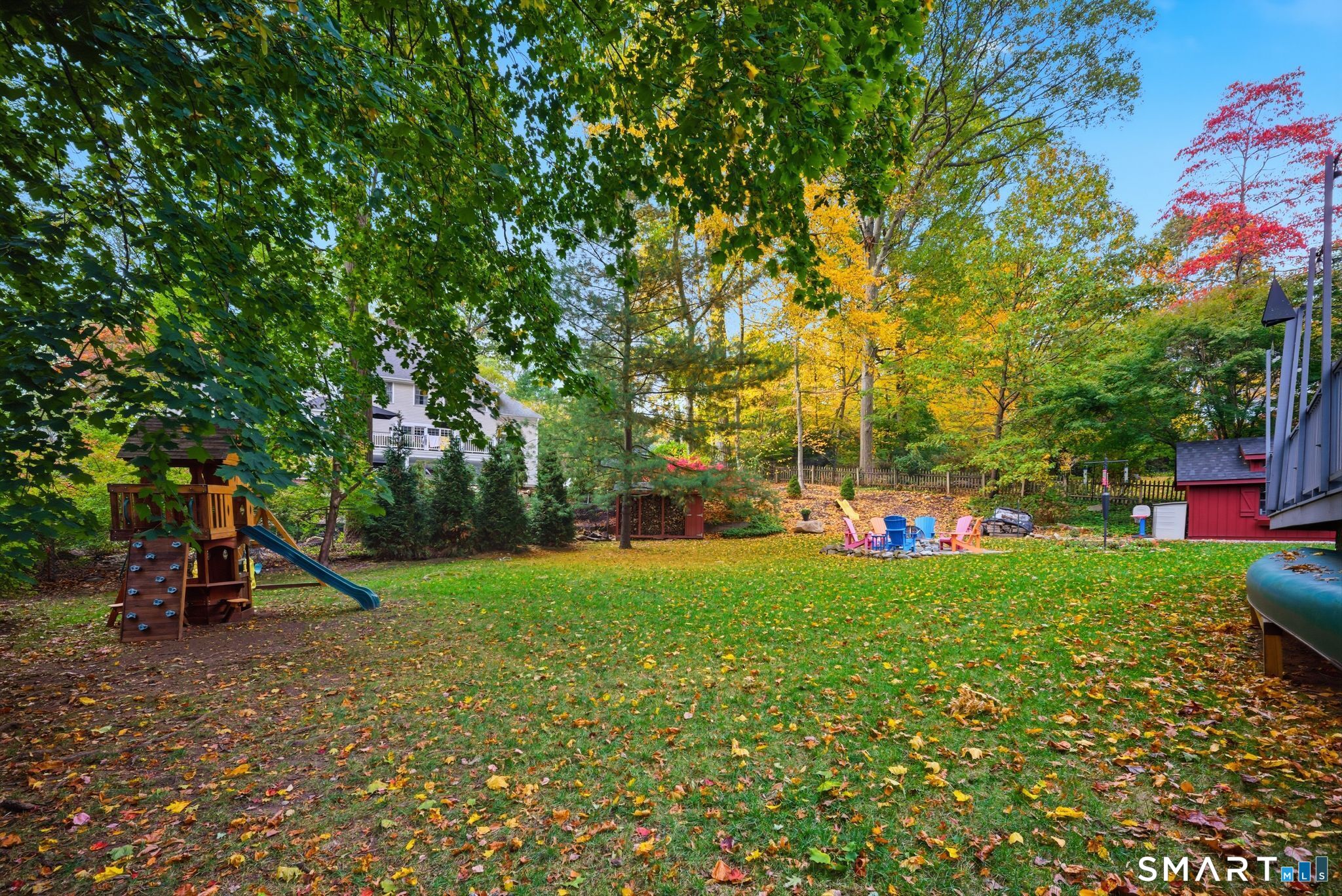 Homes for sale in Fairfield, CT | 341 Crestwood Rd, Fairfield, CT 06824 | MLS# 24151154