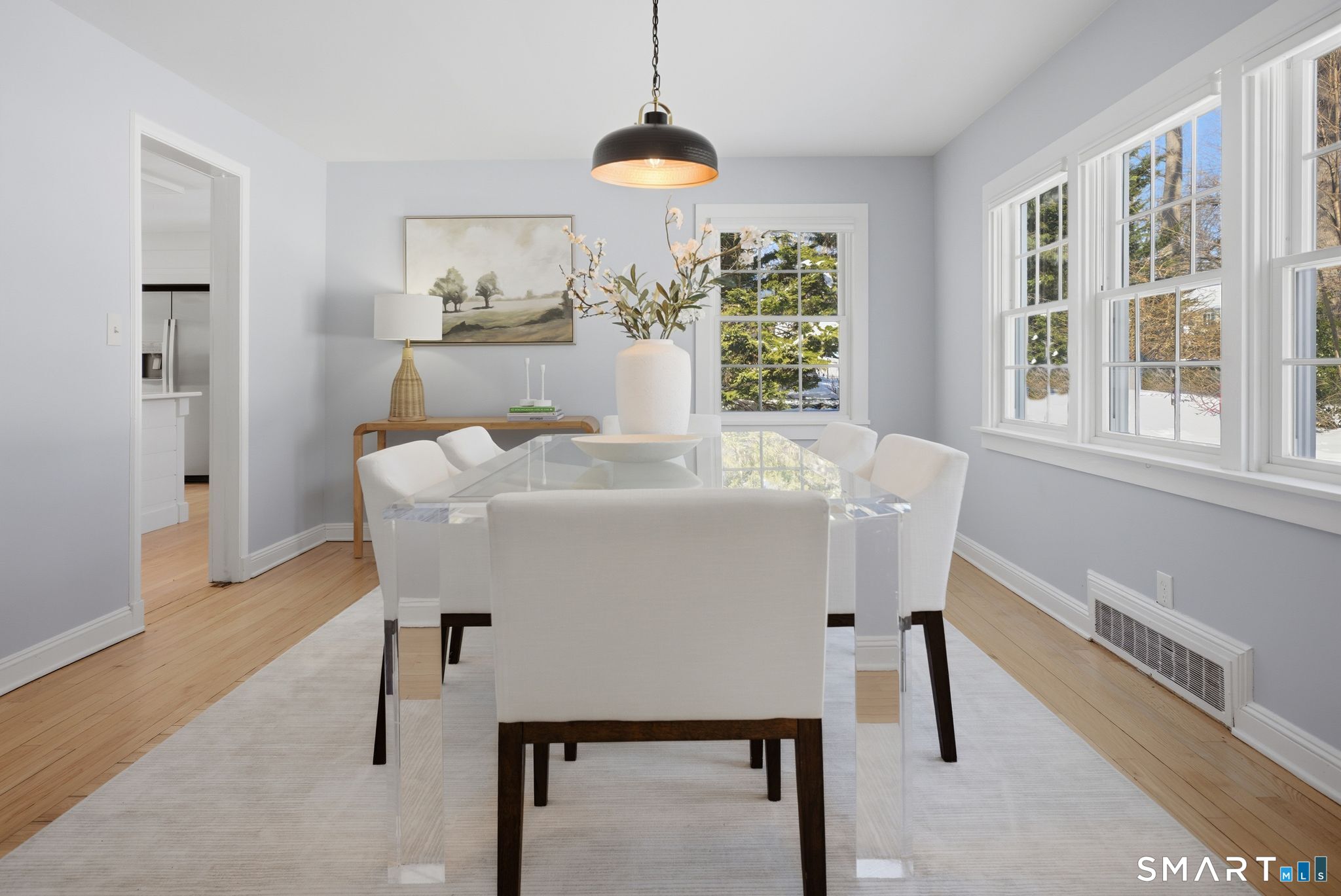 Homes for sale in Fairfield, CT | 341 Crestwood Rd, Fairfield, CT 06824 | MLS# 24151154