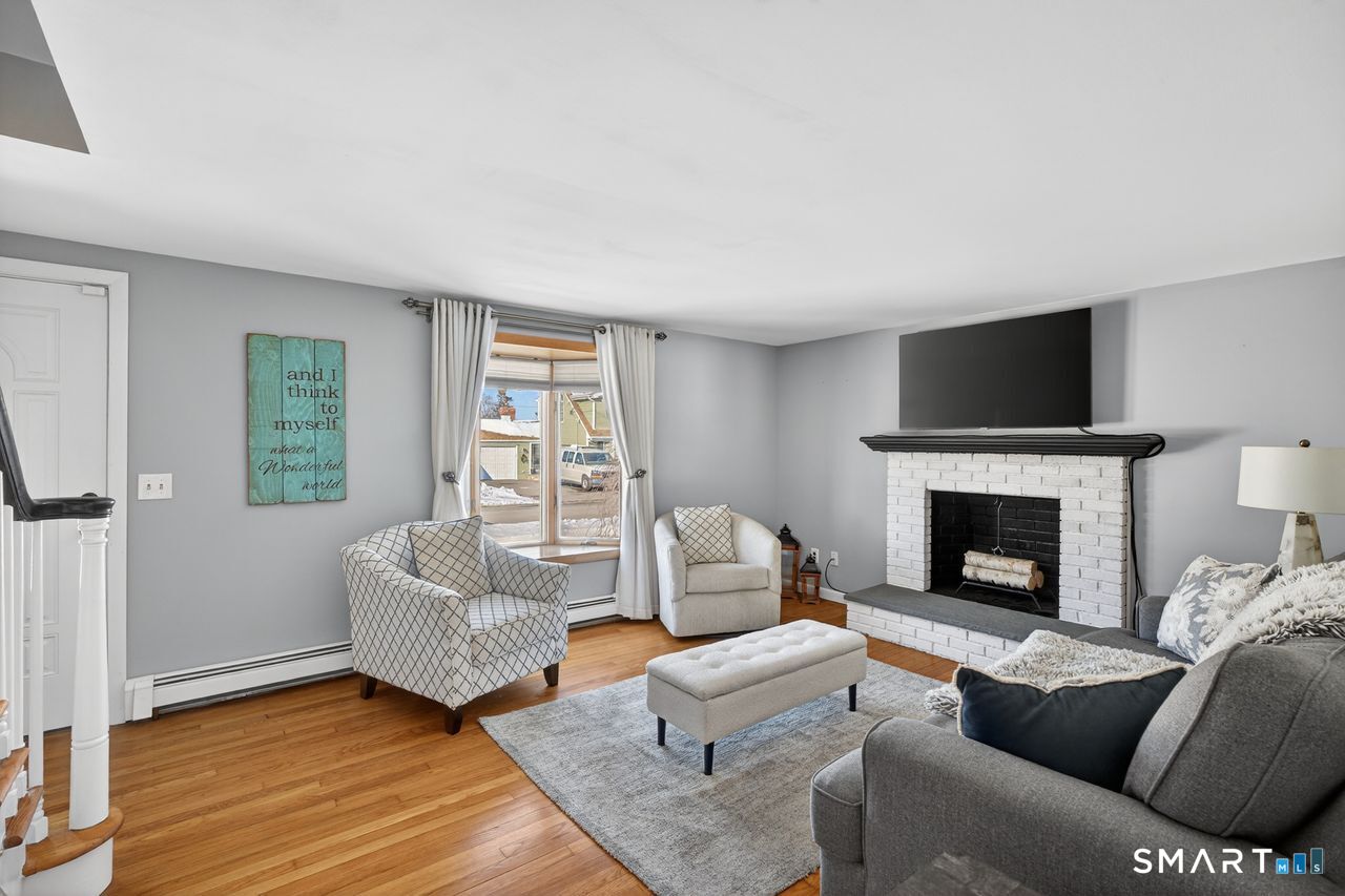 Photo 12 of 193 Greenfield Avenue, Stratford, CT