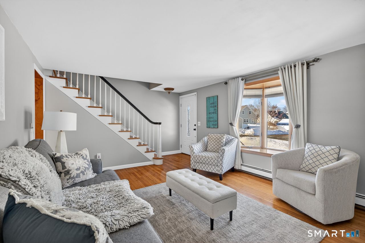 Photo 18 of 193 Greenfield Avenue, Stratford, CT