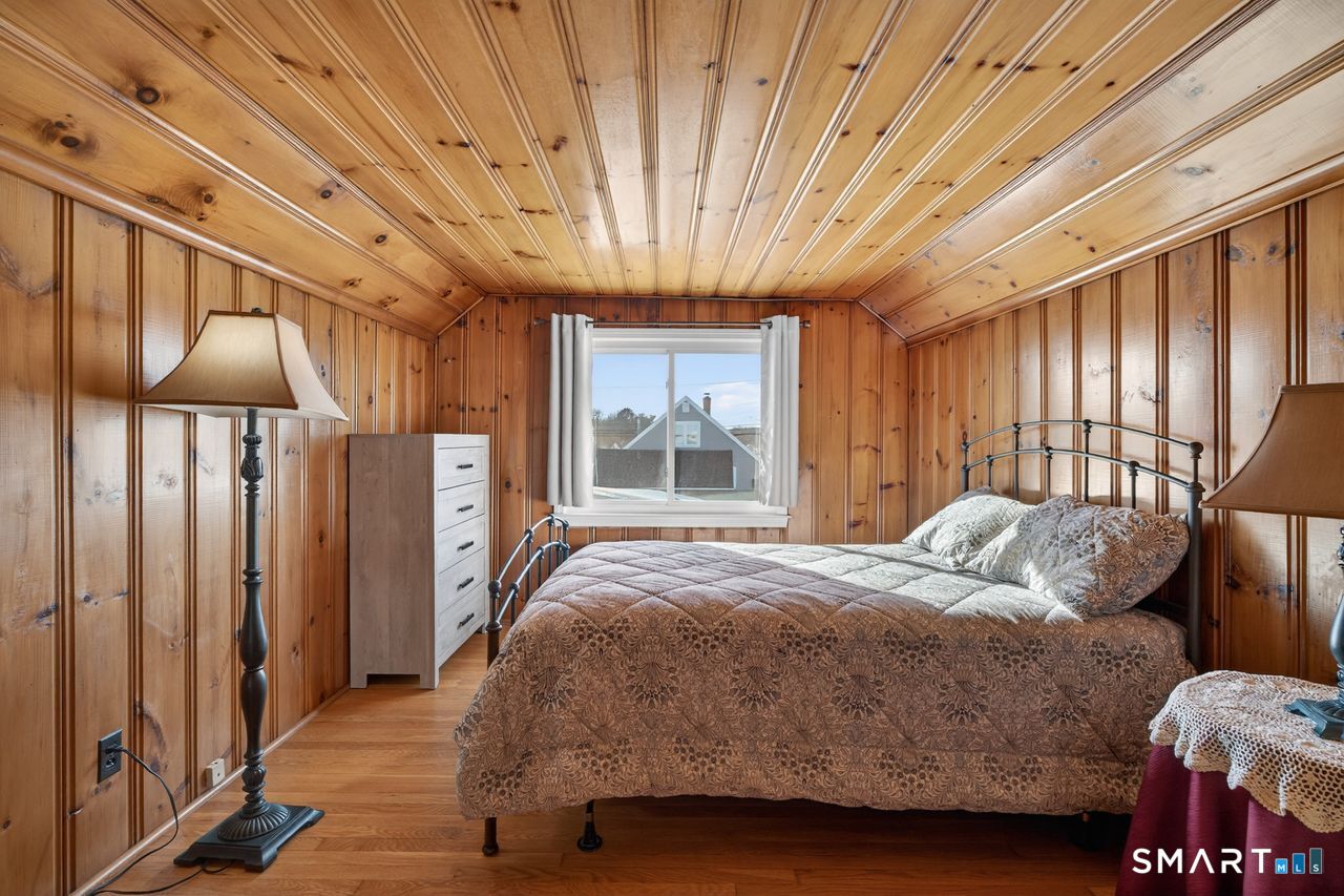 Photo 25 of 193 Greenfield Avenue, Stratford, CT