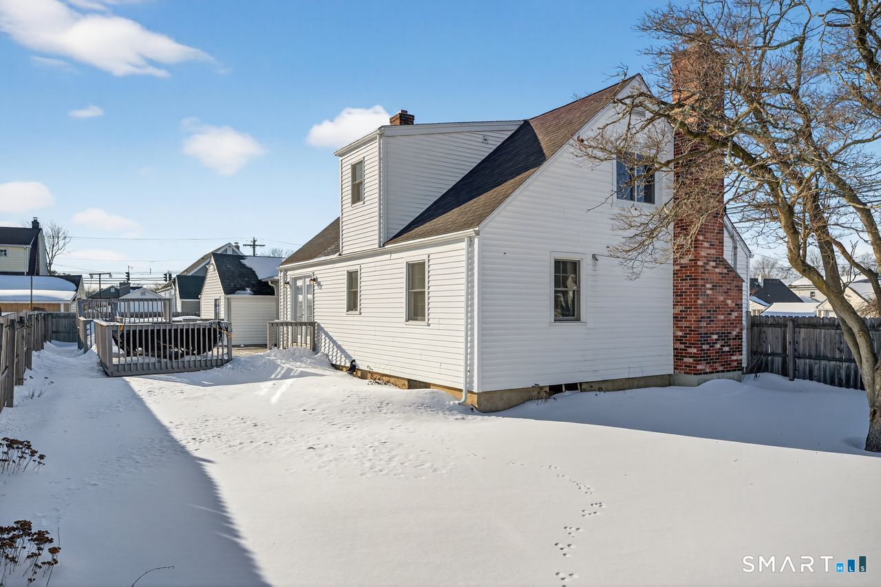 Photo 30 of 193 Greenfield Avenue, Stratford, CT