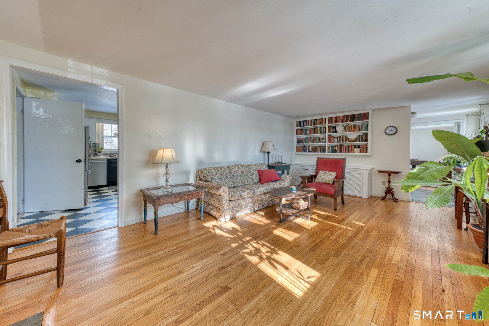 Homes for sale in Madison, CT | 22 Nathans Ln, Madison, CT 06443 | MLS# 24150897