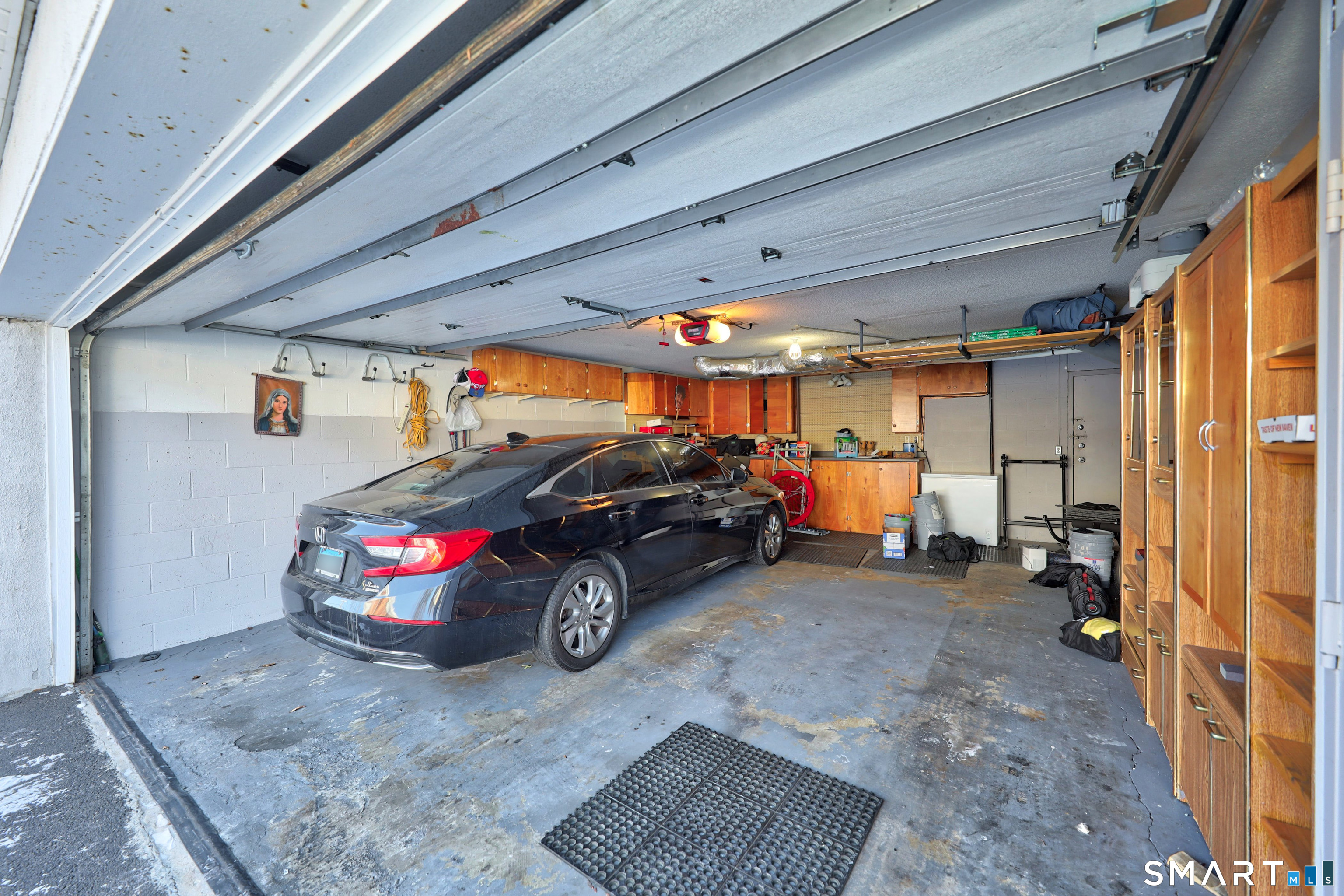 Homes for sale in New Britain, CT | 45 Atlantic St #APT C, New Britain, CT 06053 | MLS# 24151326