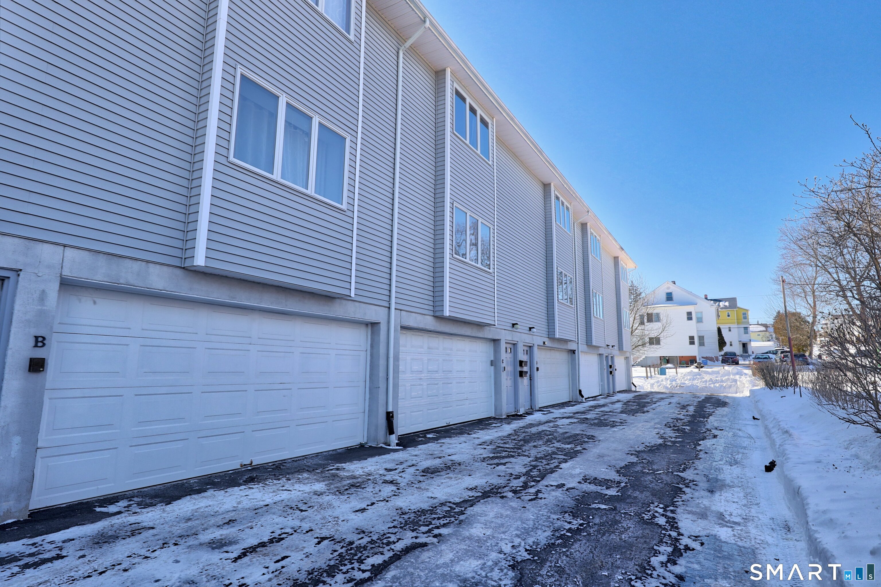 Homes for sale in New Britain, CT | 45 Atlantic St #APT C, New Britain, CT 06053 | MLS# 24151326