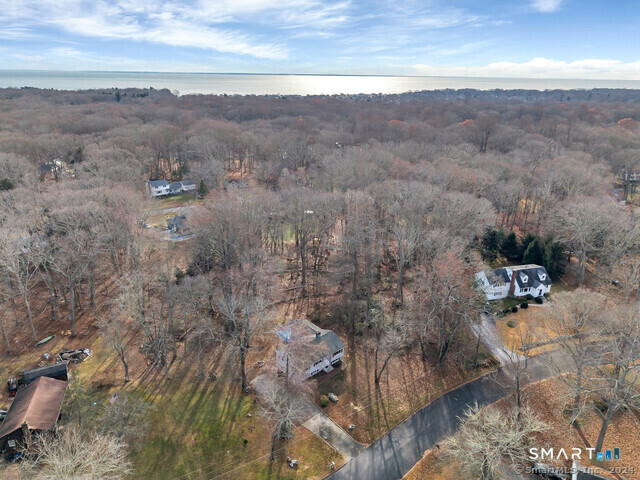 Homes for sale in Old Lyme, CT | 13 Victoria Ln, Old Lyme, CT 06371 | MLS# 24151514