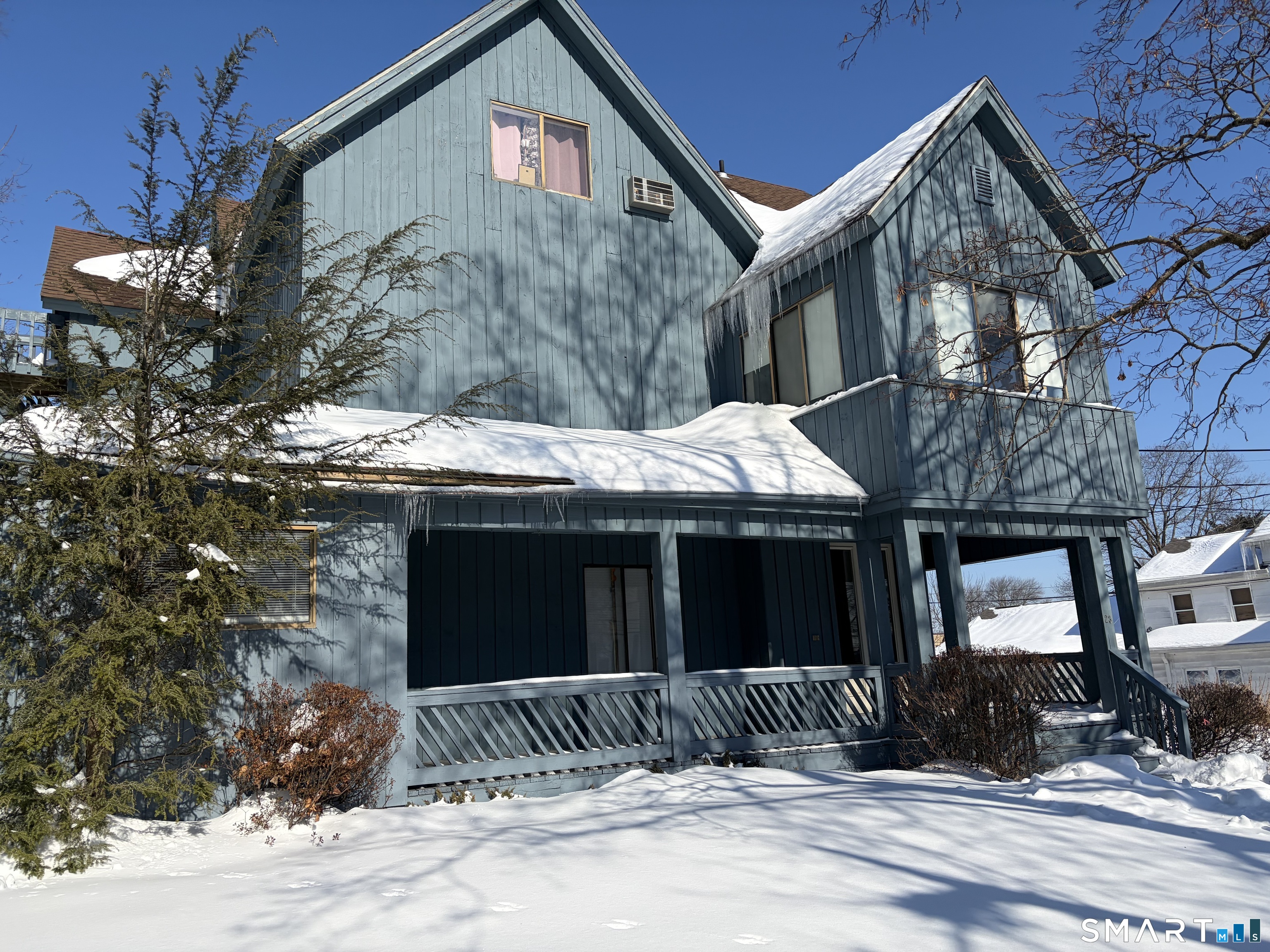 Homes for sale in Danbury, CT | 23 Franklin St #1, Danbury, CT 06810 | MLS# 24151898