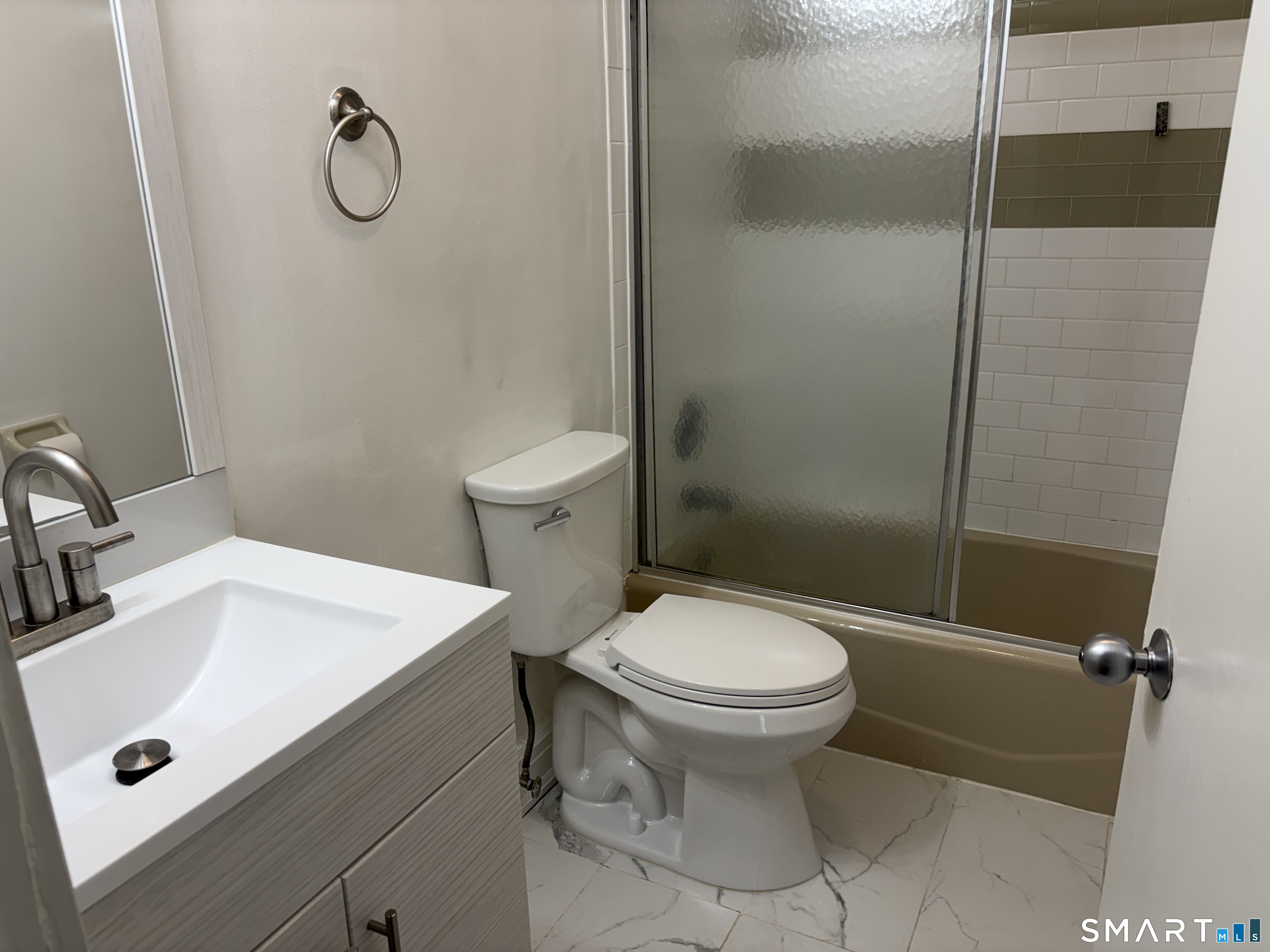 Homes for sale in Danbury, CT | 23 Franklin St #1, Danbury, CT 06810 | MLS# 24151898