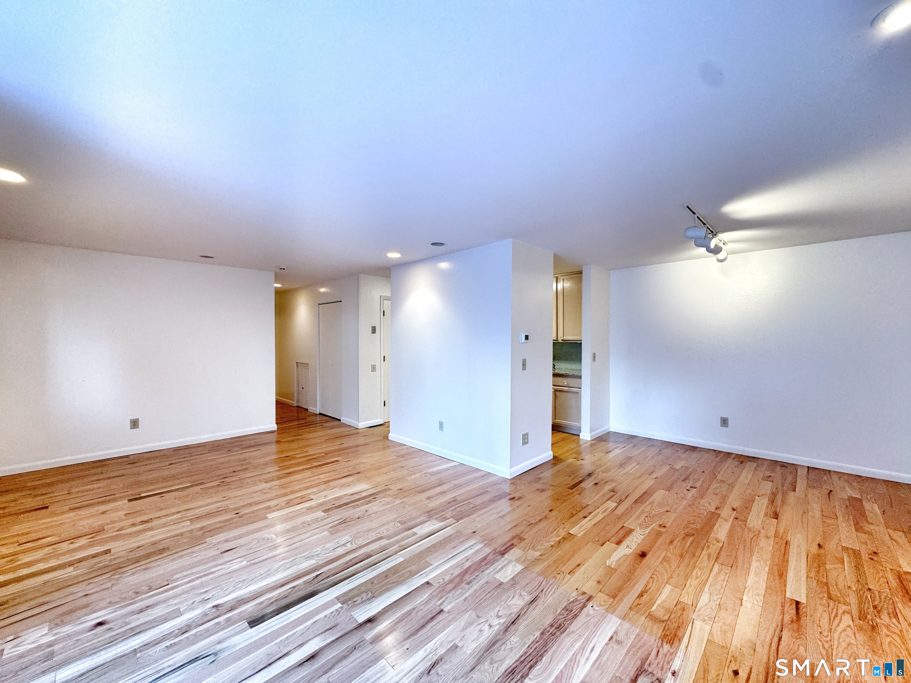 Homes for sale in Ridgefield, CT | 2 Lemon Ln, Ridgefield, CT 06877 | MLS# 24151971