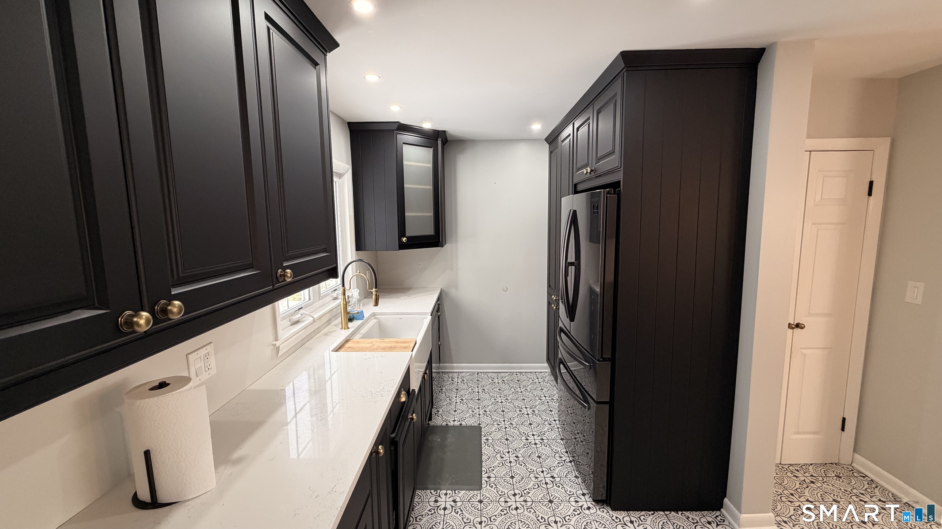 540 Lakeside, Bridgeport, 06606, 3 Bedrooms Bedrooms, 0 ,1 BathroomBathrooms,Residential Rental,For Sale,Lakeside,0,24149567