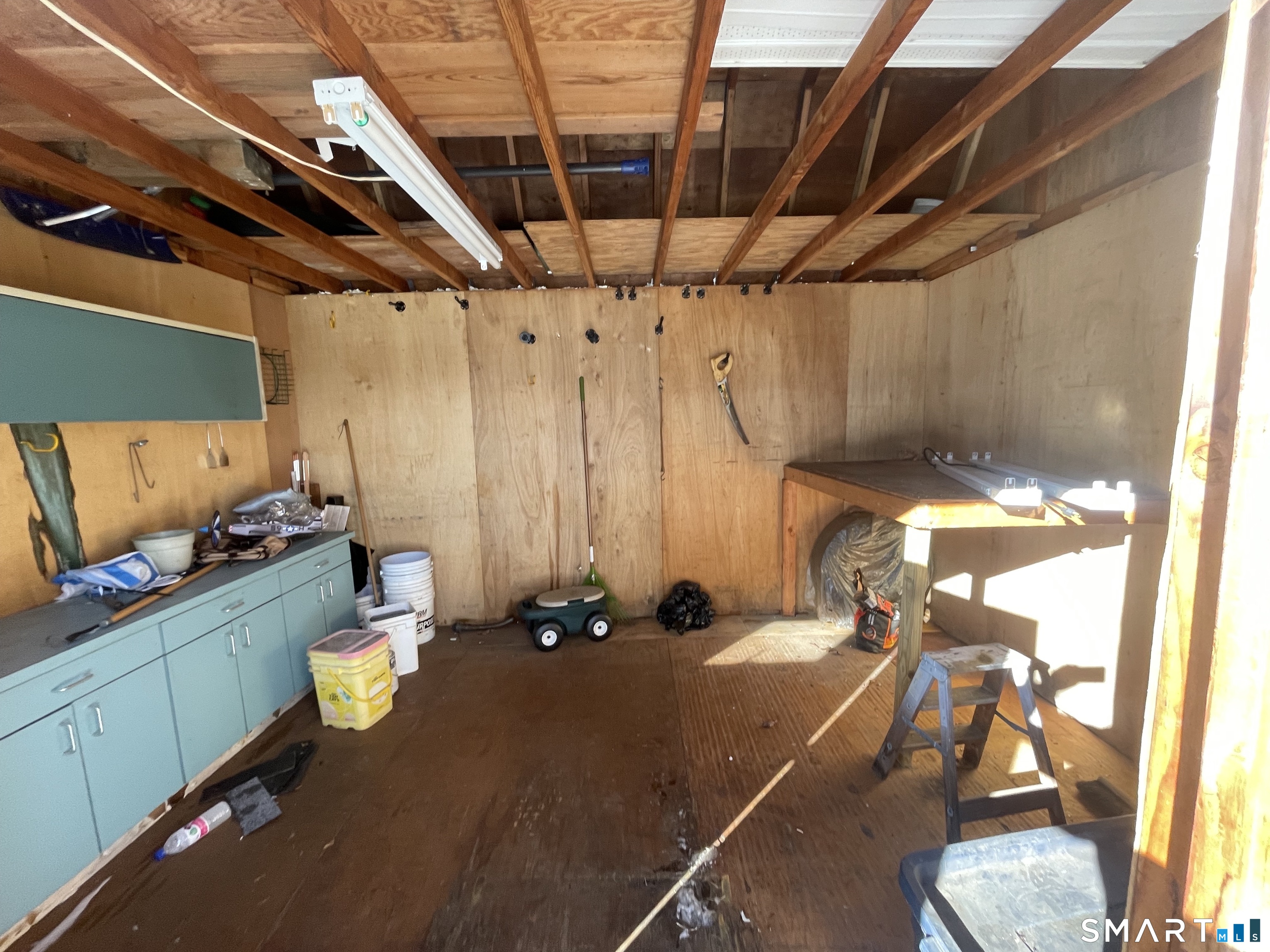 Homes for sale in Enfield, CT | 4 Marshall Dr, Enfield, CT 06082 | MLS# 24152051