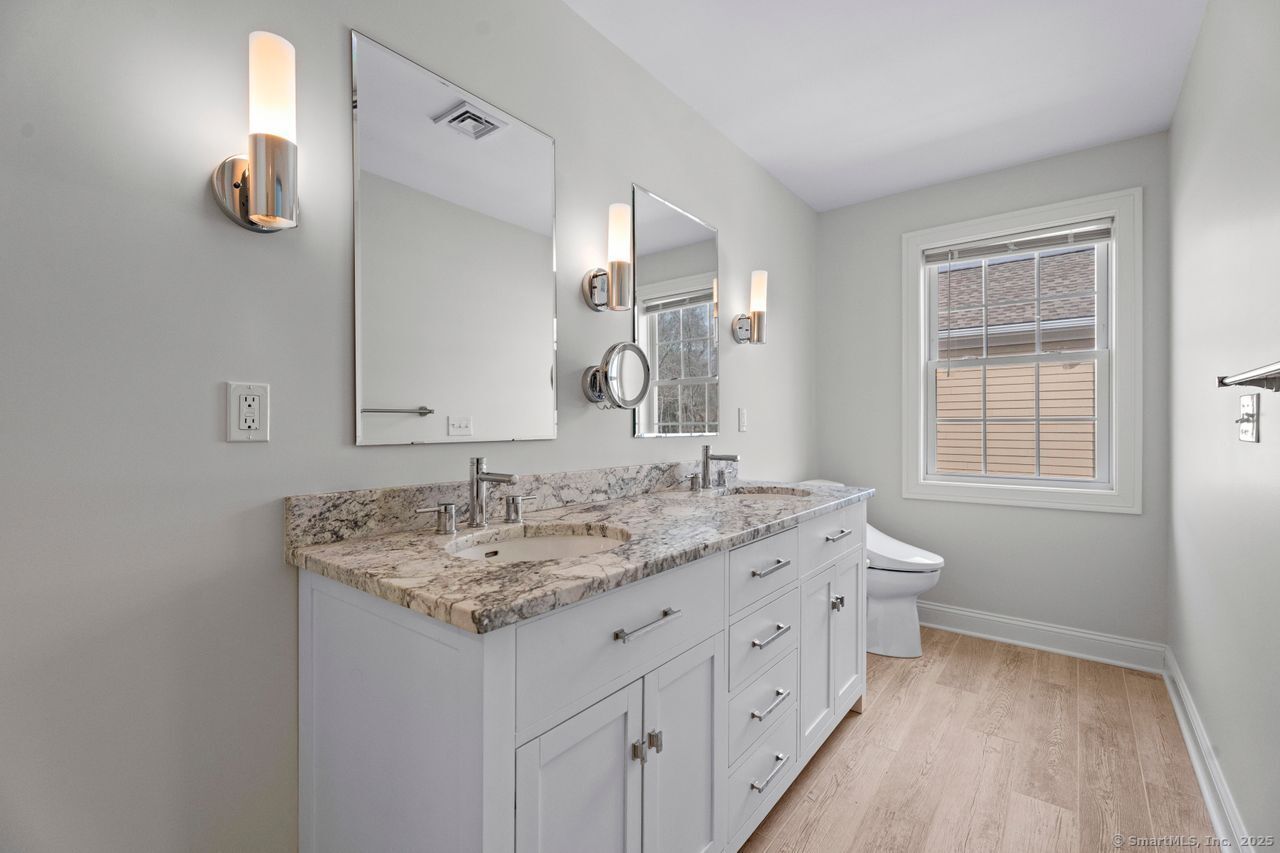 67 Boston Post, Madison, 06443, 2 Bedrooms Bedrooms, 0 ,2 BathroomsBathrooms,Condo/co-op For Sale,For Sale,Boston Post,0,24152180