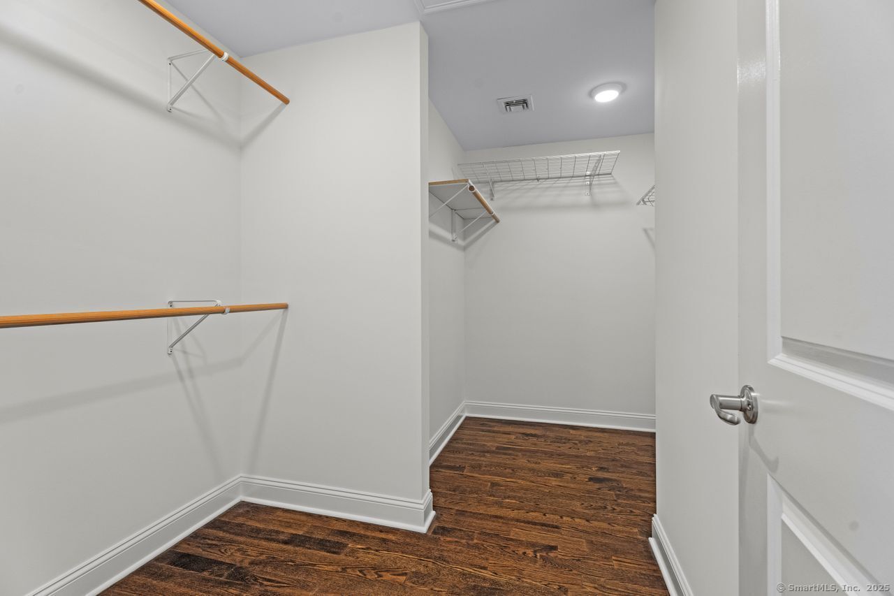 67 Boston Post, Madison, 06443, 2 Bedrooms Bedrooms, 0 ,2 BathroomsBathrooms,Condo/co-op For Sale,For Sale,Boston Post,0,24152180