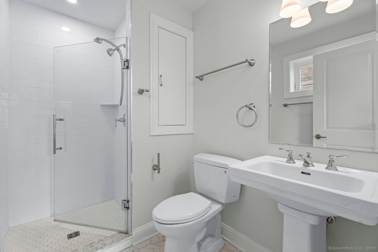 Homes for sale in Madison, CT | 67 Boston Post Rd #8, Madison, CT 06443 | MLS# 24152180