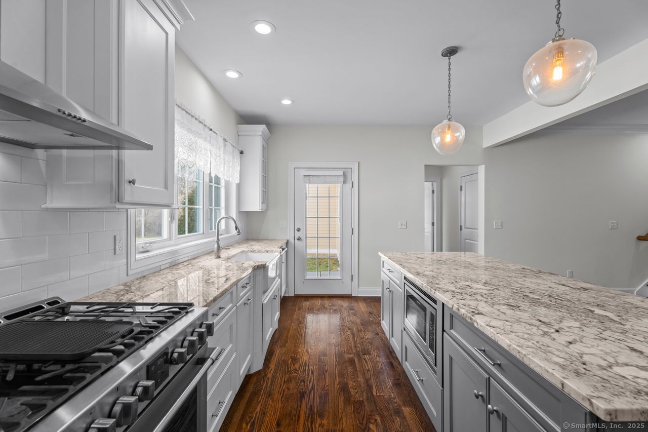 67 Boston Post, Madison, 06443, 2 Bedrooms Bedrooms, 0 ,2 BathroomsBathrooms,Condo/co-op For Sale,For Sale,Boston Post,0,24152180