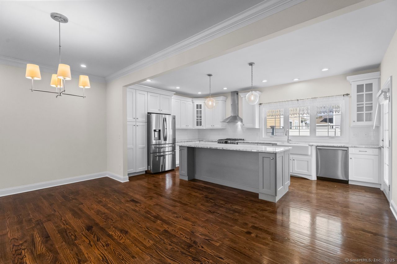 67 Boston Post, Madison, 06443, 2 Bedrooms Bedrooms, 0 ,2 BathroomsBathrooms,Condo/co-op For Sale,For Sale,Boston Post,0,24152180