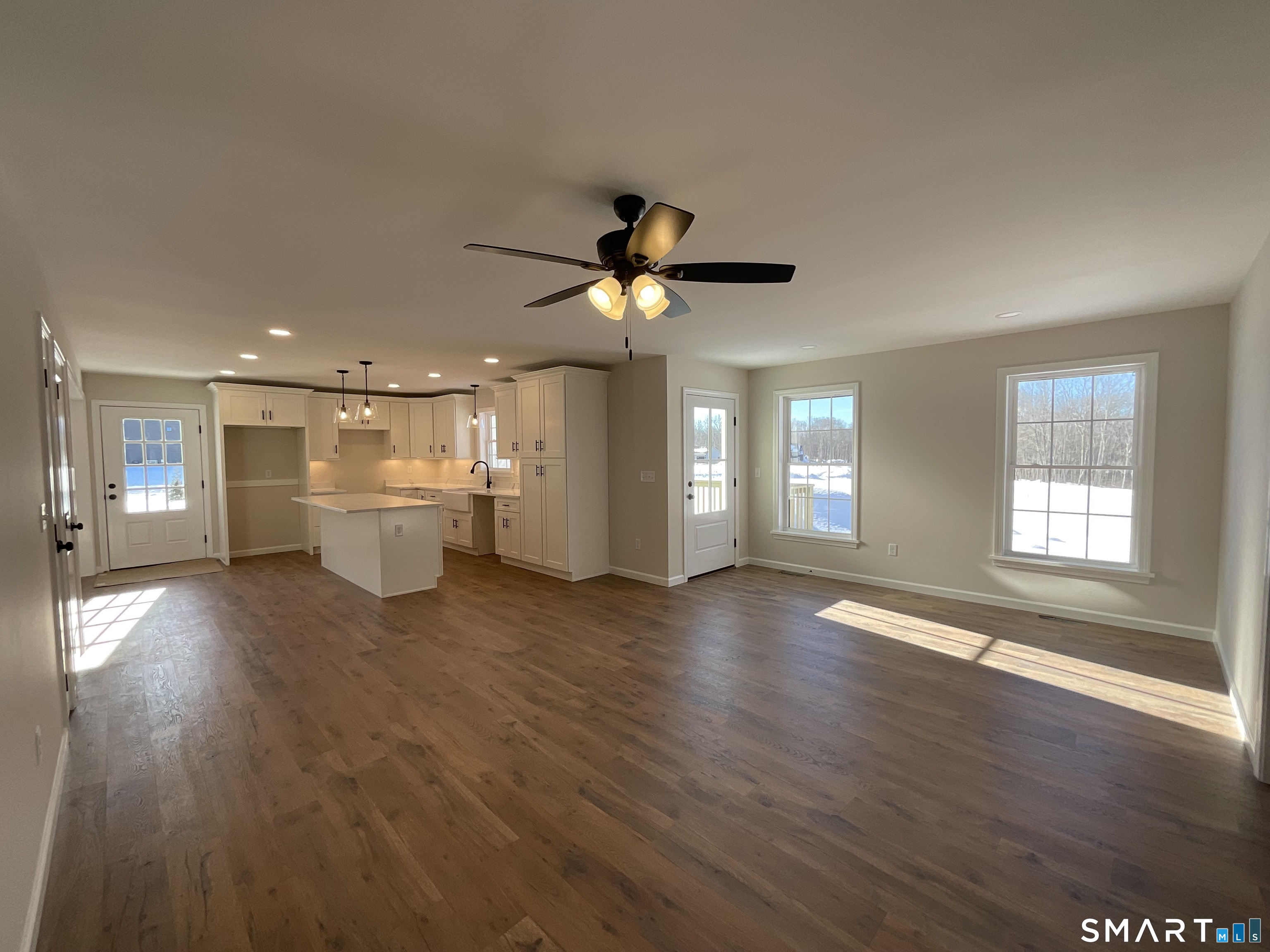 Homes for sale in Plainfield, CT | 277 Moosup Pond Rd, Plainfield, CT 06354 | MLS# 24152109