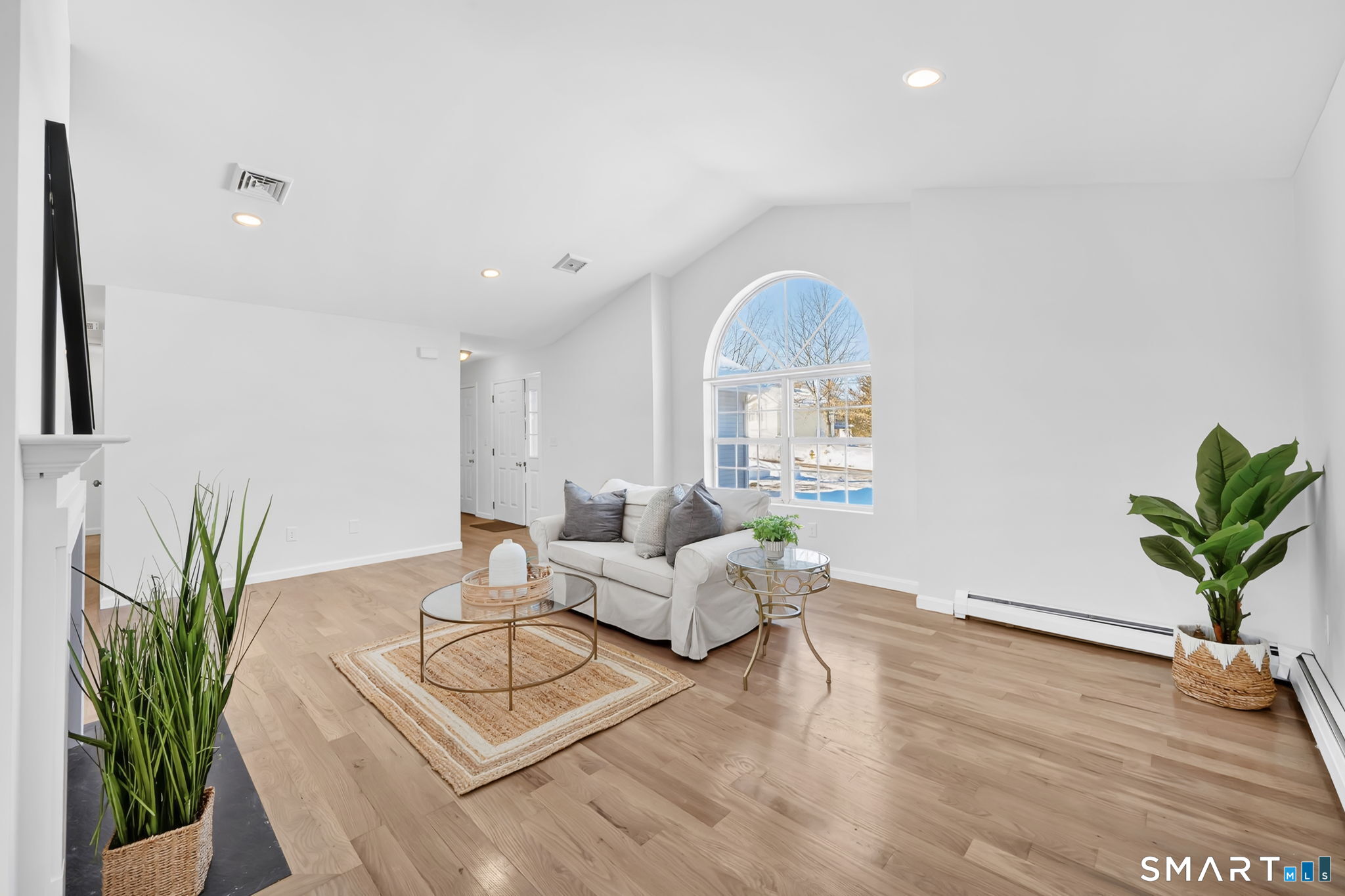 Homes for sale in Middletown, CT | 281 Briarwood Ln, Middletown, CT 06457 | MLS# 24151665