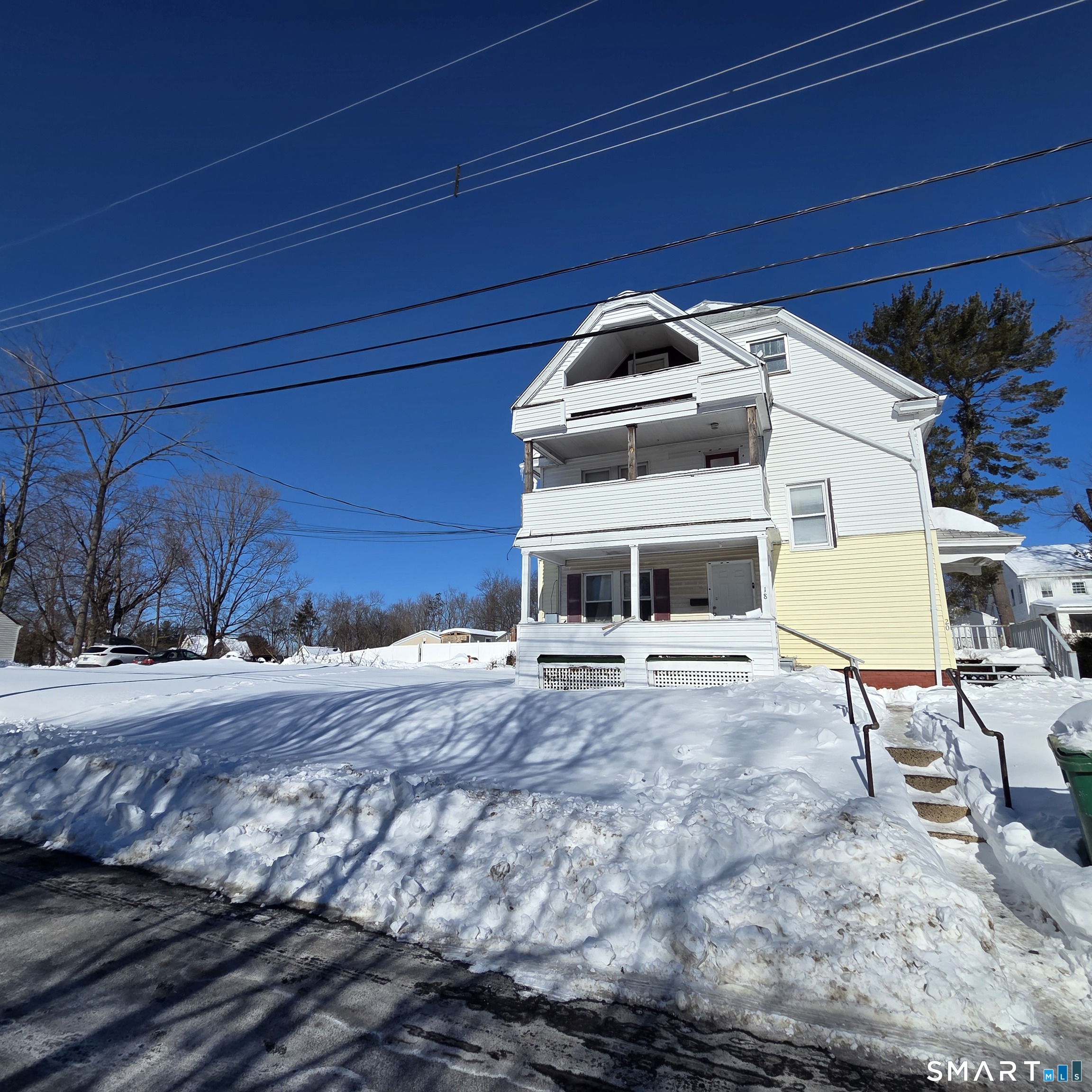 Homes for sale in Bloomfield, CT | 18 Darby St, Bloomfield, CT 06002 | MLS# 24152138