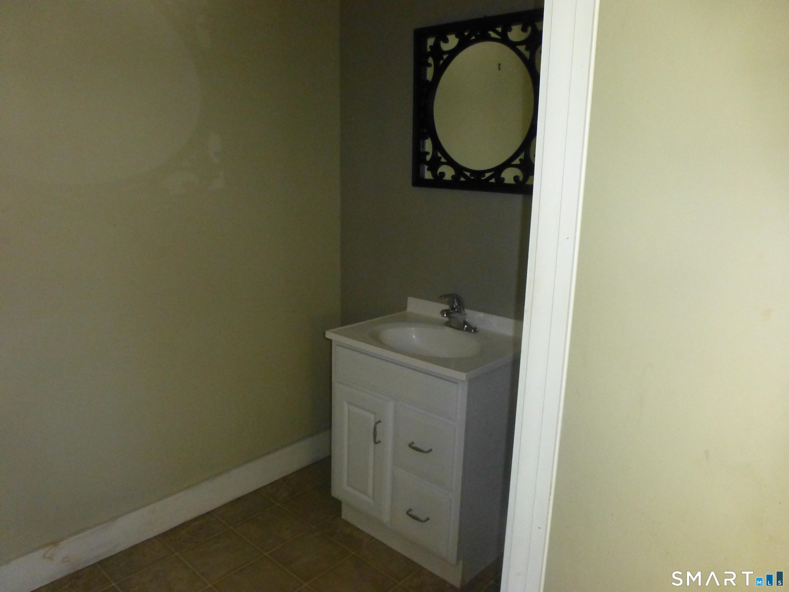 108 Town, Norwich, 06360, 0 , 0 ,1 BathroomBathrooms,Commercial For Sale,For Sale,Town,0,24152136