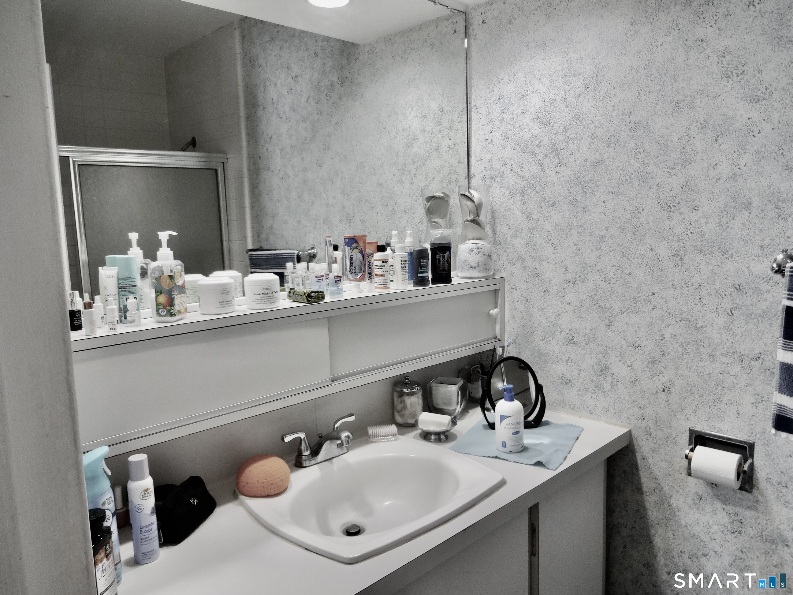 Photo 18 of 245 Unquowa Road, Fairfield, CT