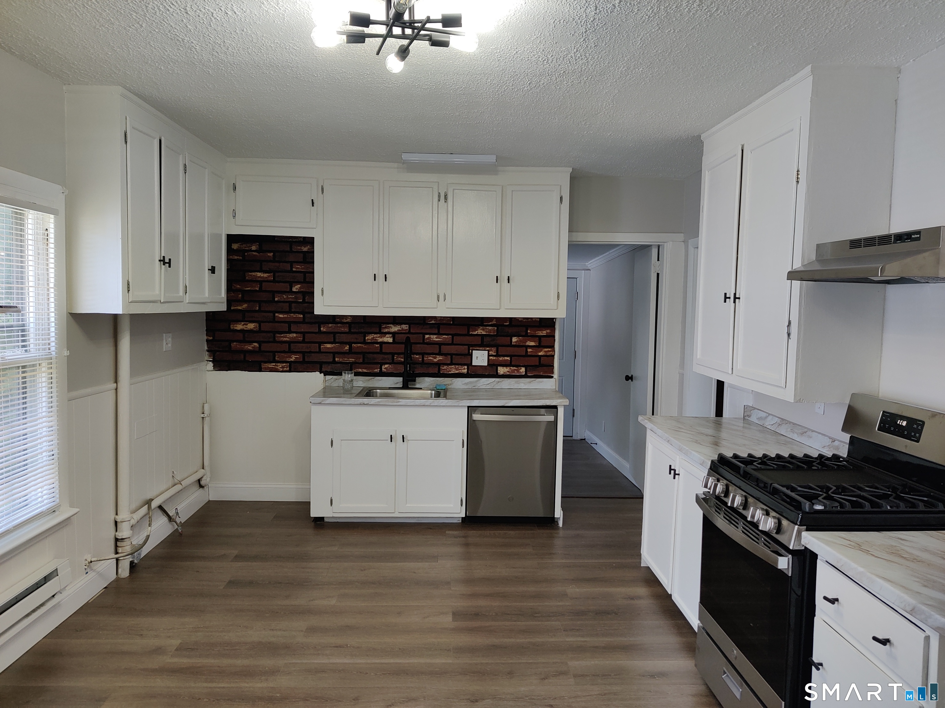 141 Hawkins, Derby, 06418, 6 Bedrooms Bedrooms, 0 ,2 BathroomsBathrooms,Multi-family For Sale,For Sale,Hawkins,0,24152166