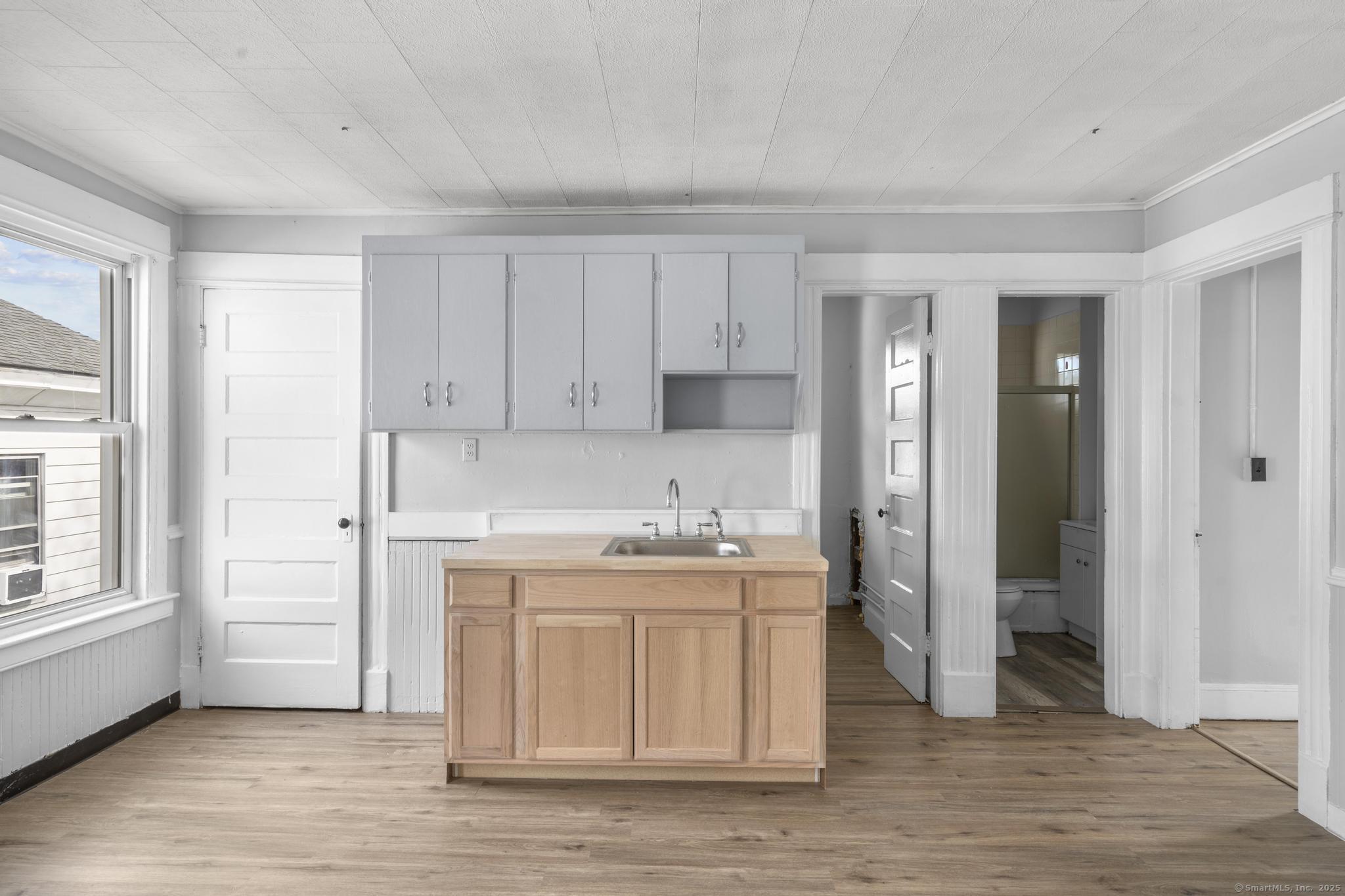 Homes for sale in Waterbury, CT | 73 South St, Waterbury, CT 06706 | MLS# 24152265