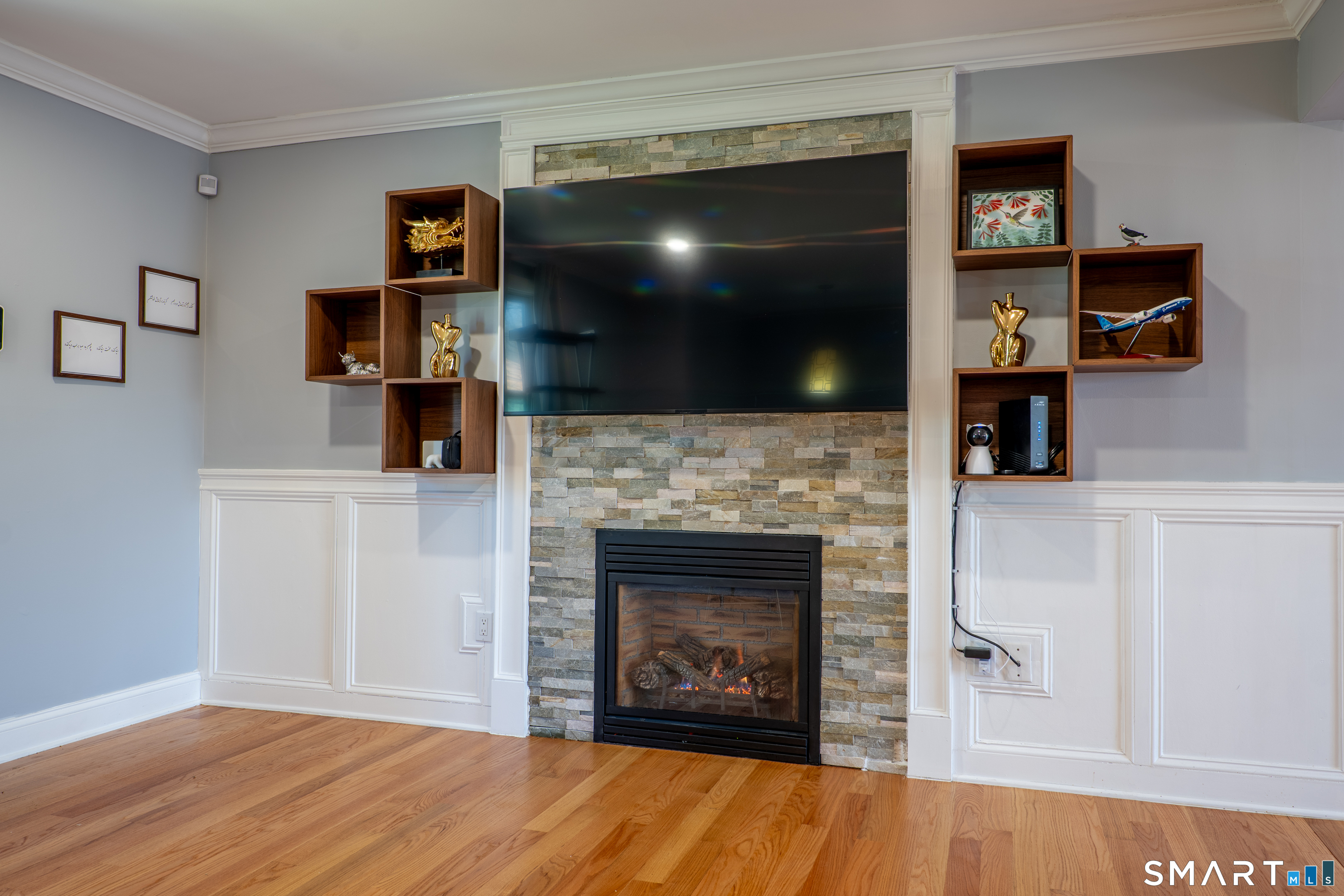 Homes for sale in Naugatuck, CT | 825 Maple Hill Rd, Naugatuck, CT 06770 | MLS# 24152236