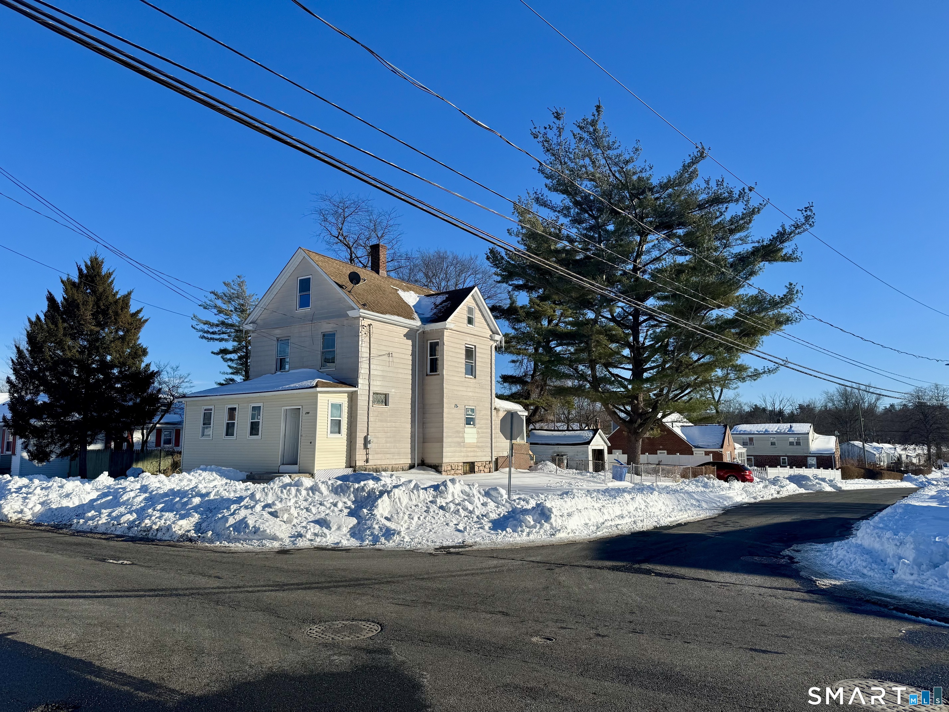 Homes for sale in Hartford, CT | 299 Linnmoore St, Hartford, CT 06106 | MLS# 24152188