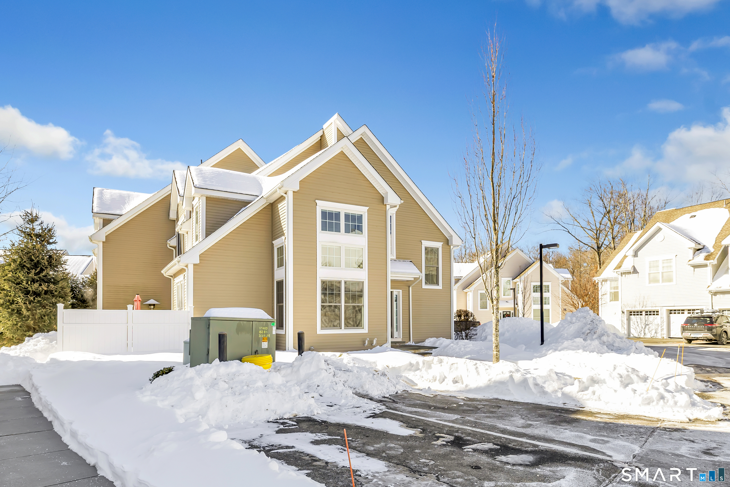 Homes for sale in Bethel, CT | 47 Copper Square Dr, Bethel, CT 06801 | MLS# 24152300