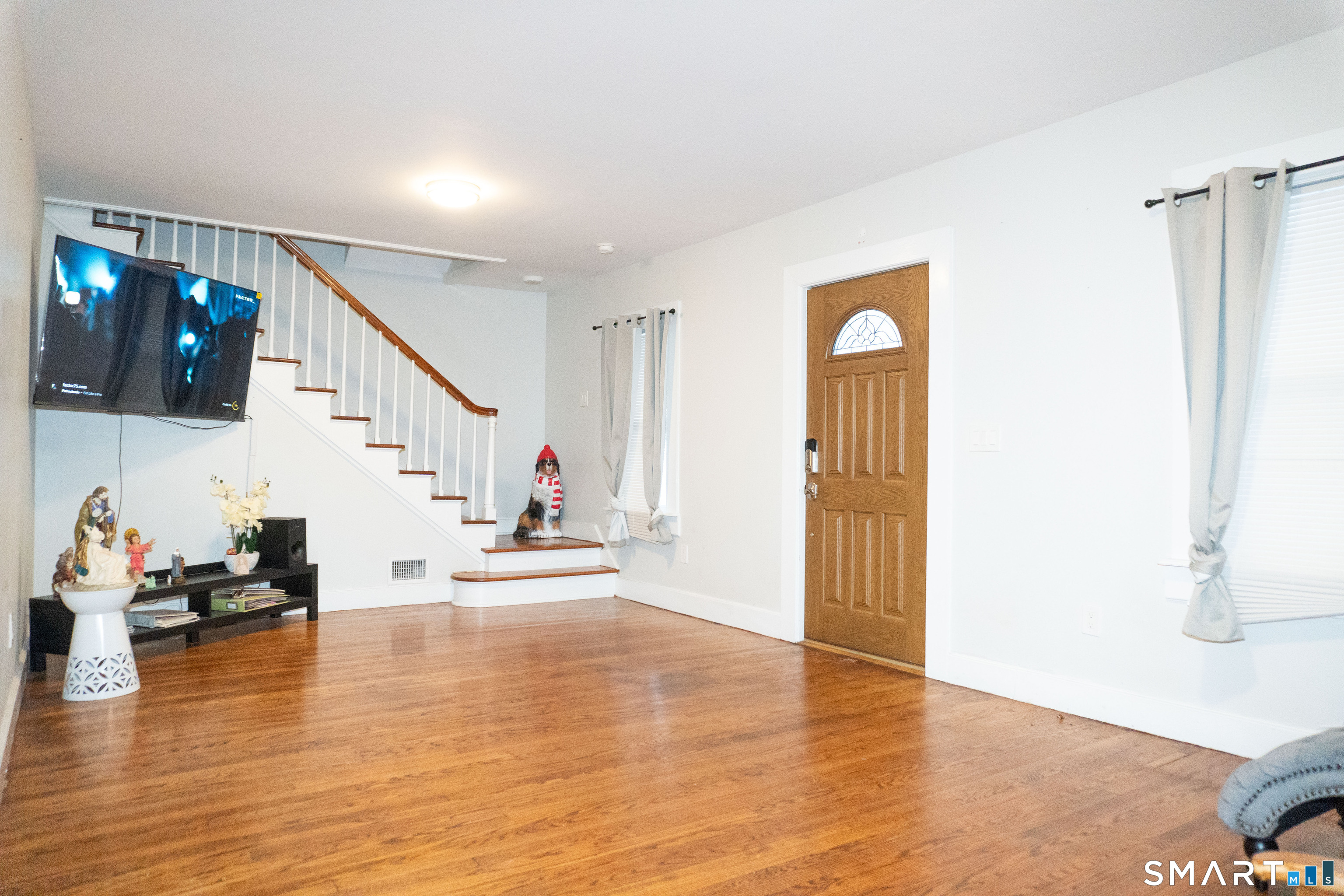 Homes for sale in East Haven, CT | 445 Strong St, East Haven, CT 06512 | MLS# 24152290