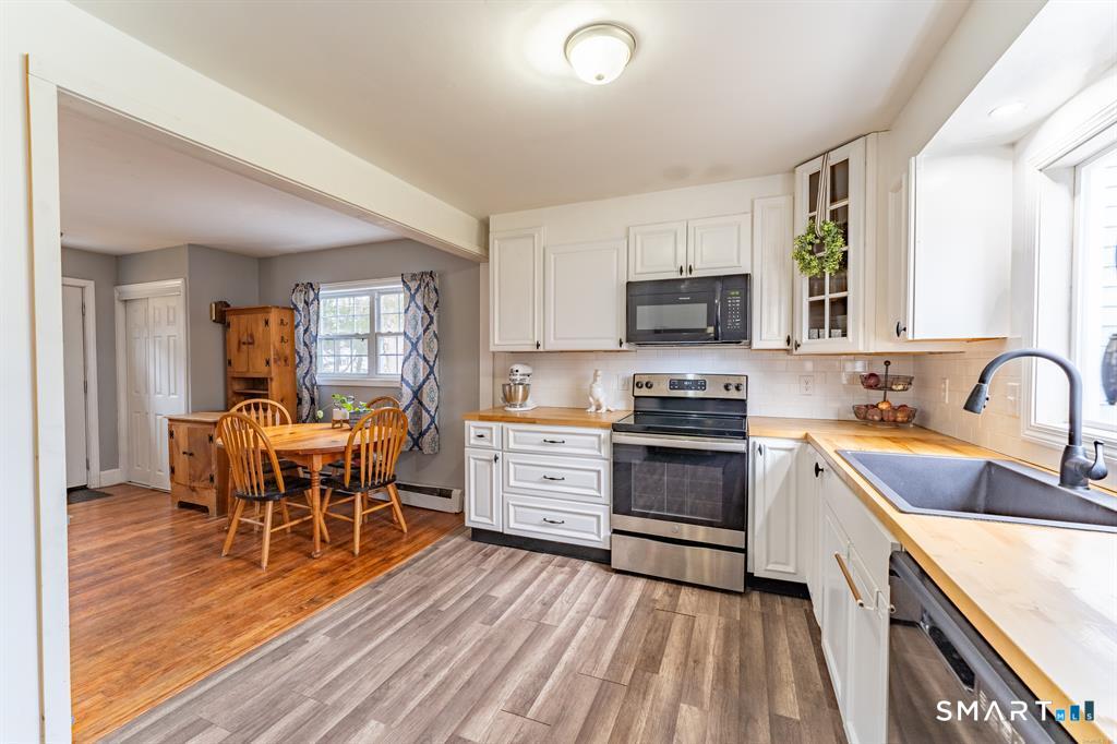 387 Route 169, Woodstock, 06281, 3 Bedrooms Bedrooms, 0 ,1 BathroomBathrooms,Residential Rental,For Sale,Route 169,0,24152350