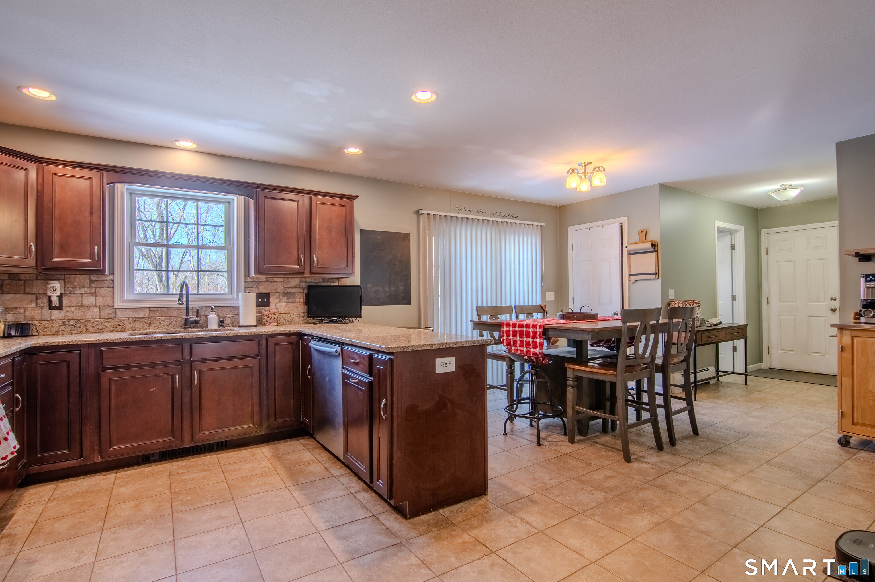 Homes for sale in Brooklyn, CT | 561 Allen Hill Rd, Brooklyn, CT 06234 | MLS# 24150566